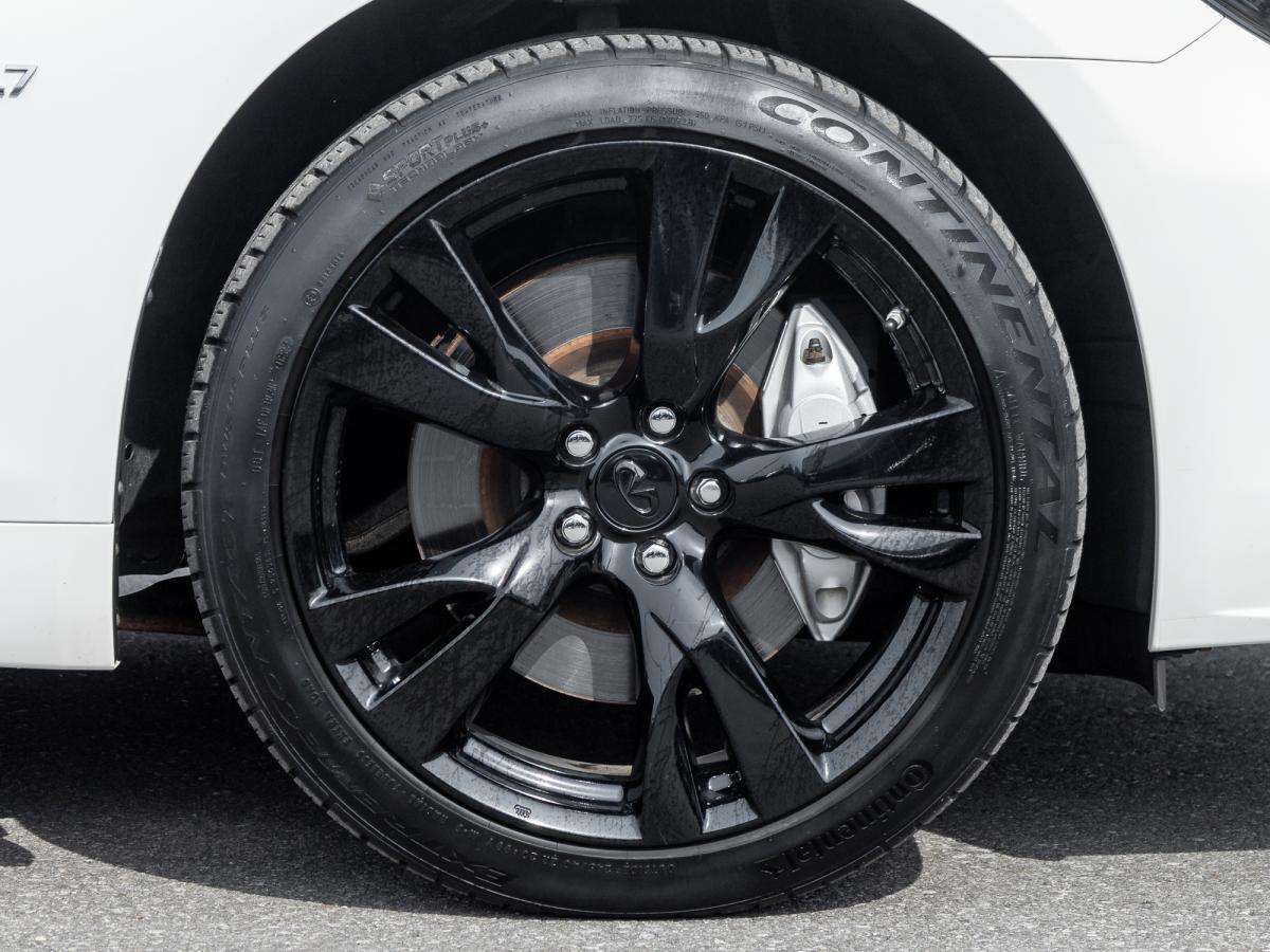 2015 Infiniti Q70 4dr Sdn V6 Sport — снимка 1