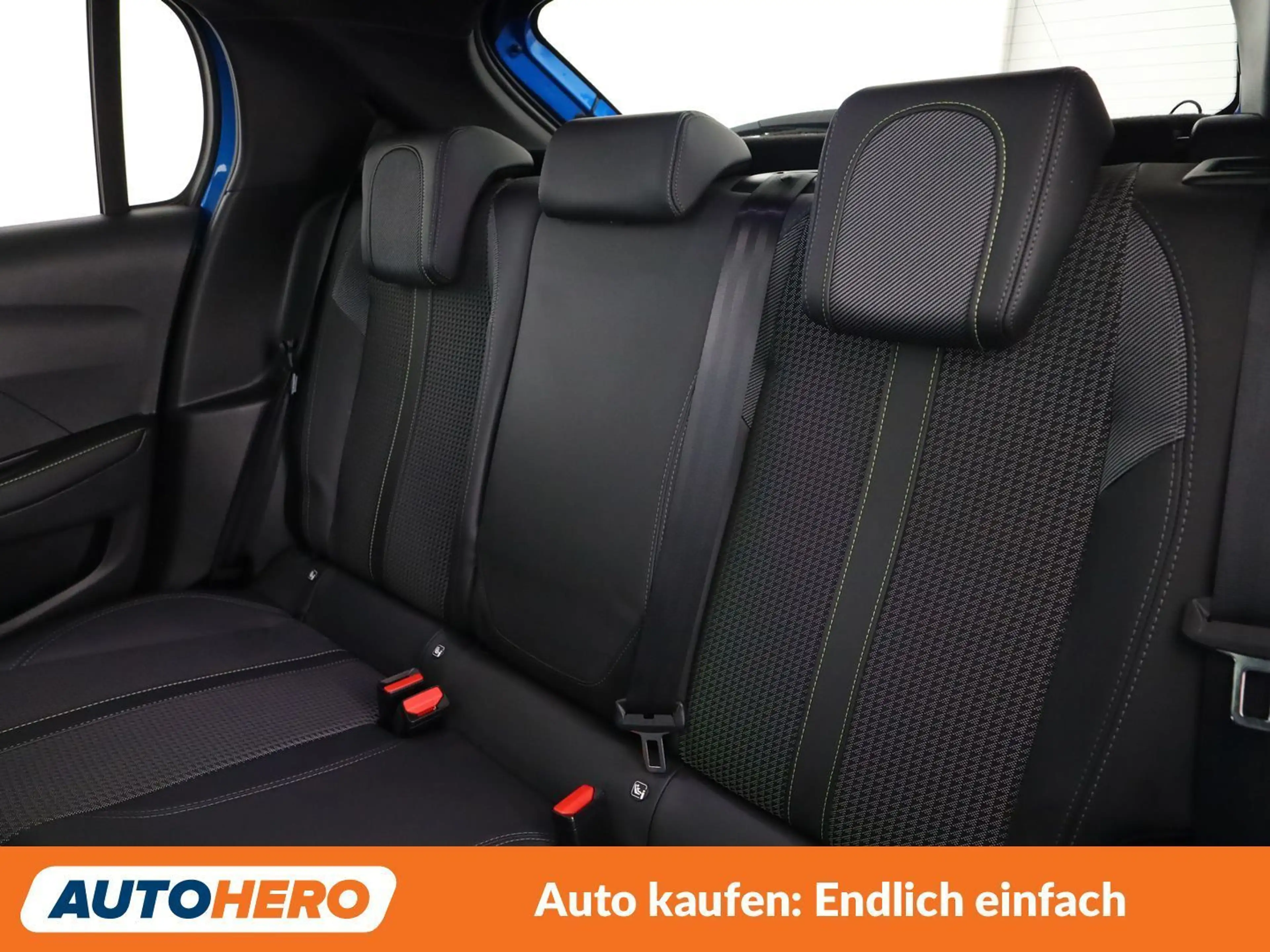 Peugeot 208 1.2 PureTech GT Line — photo 14