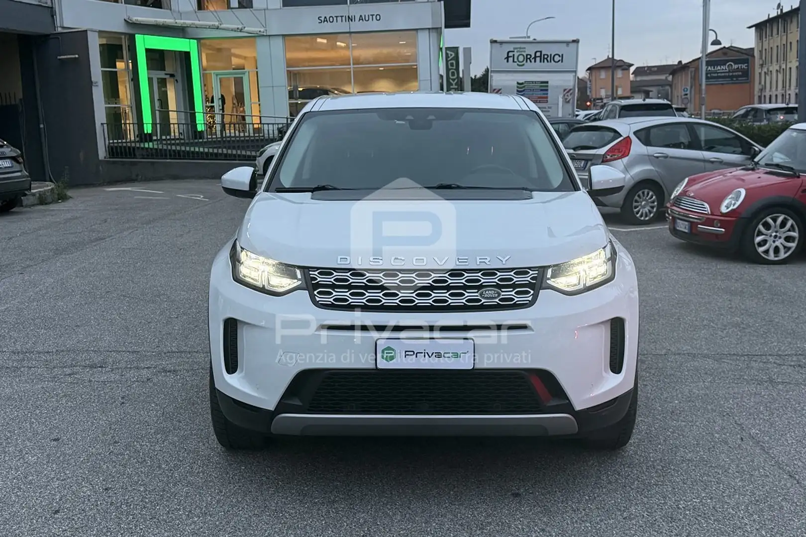 Land Rover Discovery Sport Discovery Sport 2.0D I4-L.Flw 150 CV AWD Auto Fehér - 2