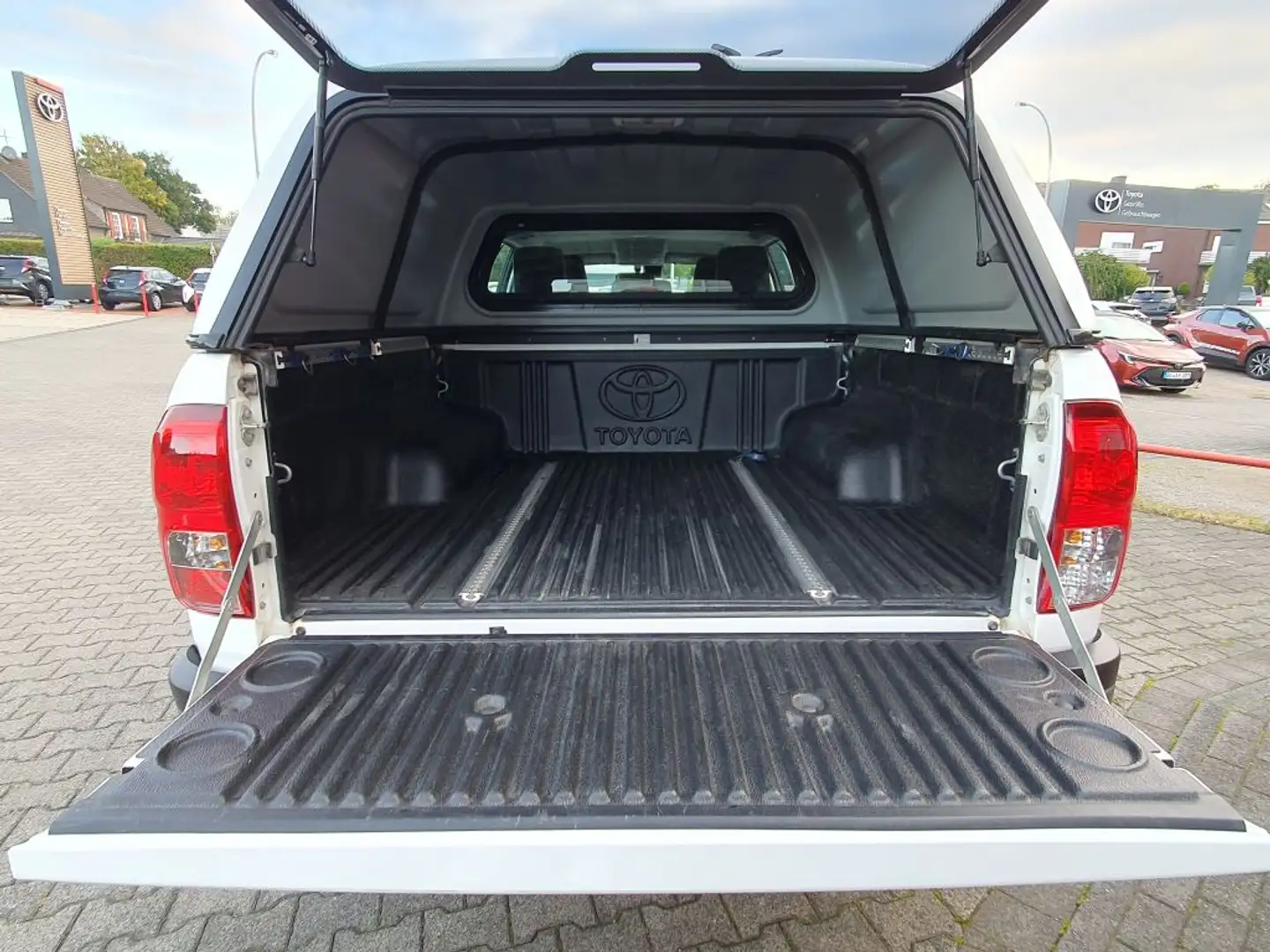 Toyota Hilux 4x4 Double Cab Duty Blanc - 2
