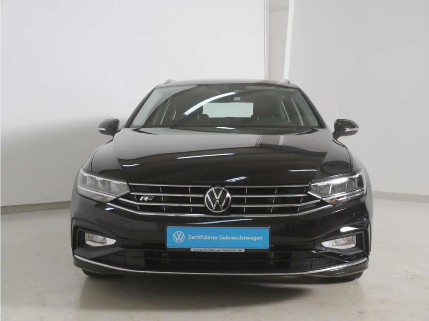 Volkswagen Passat Variant 1.5 TSI R-Line Schwarz - 2