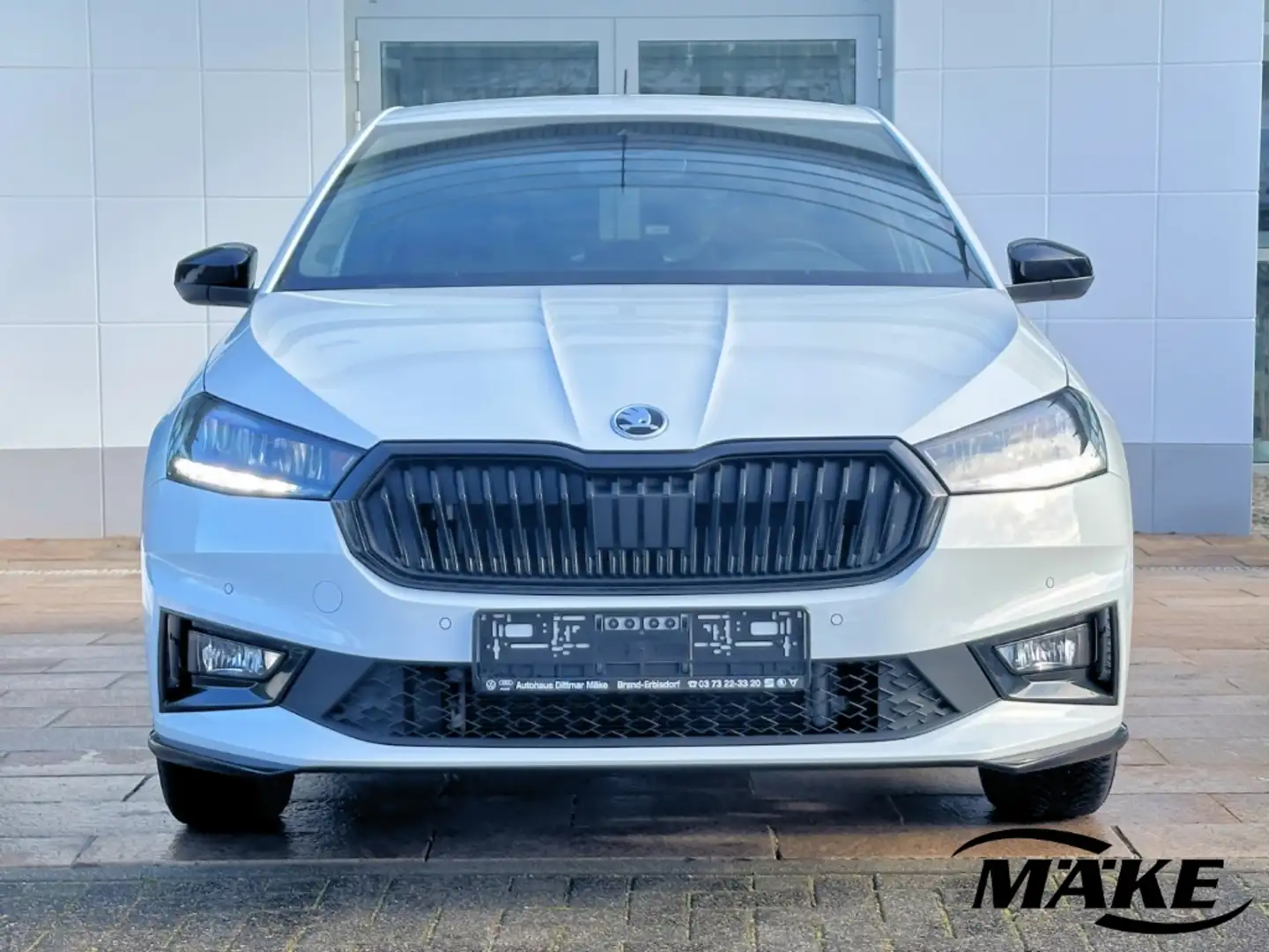 Skoda Fabia Monte Carlo 1.5 TSI DSG SHZ RFK NAV ASSIST KESSY Weiß - 2