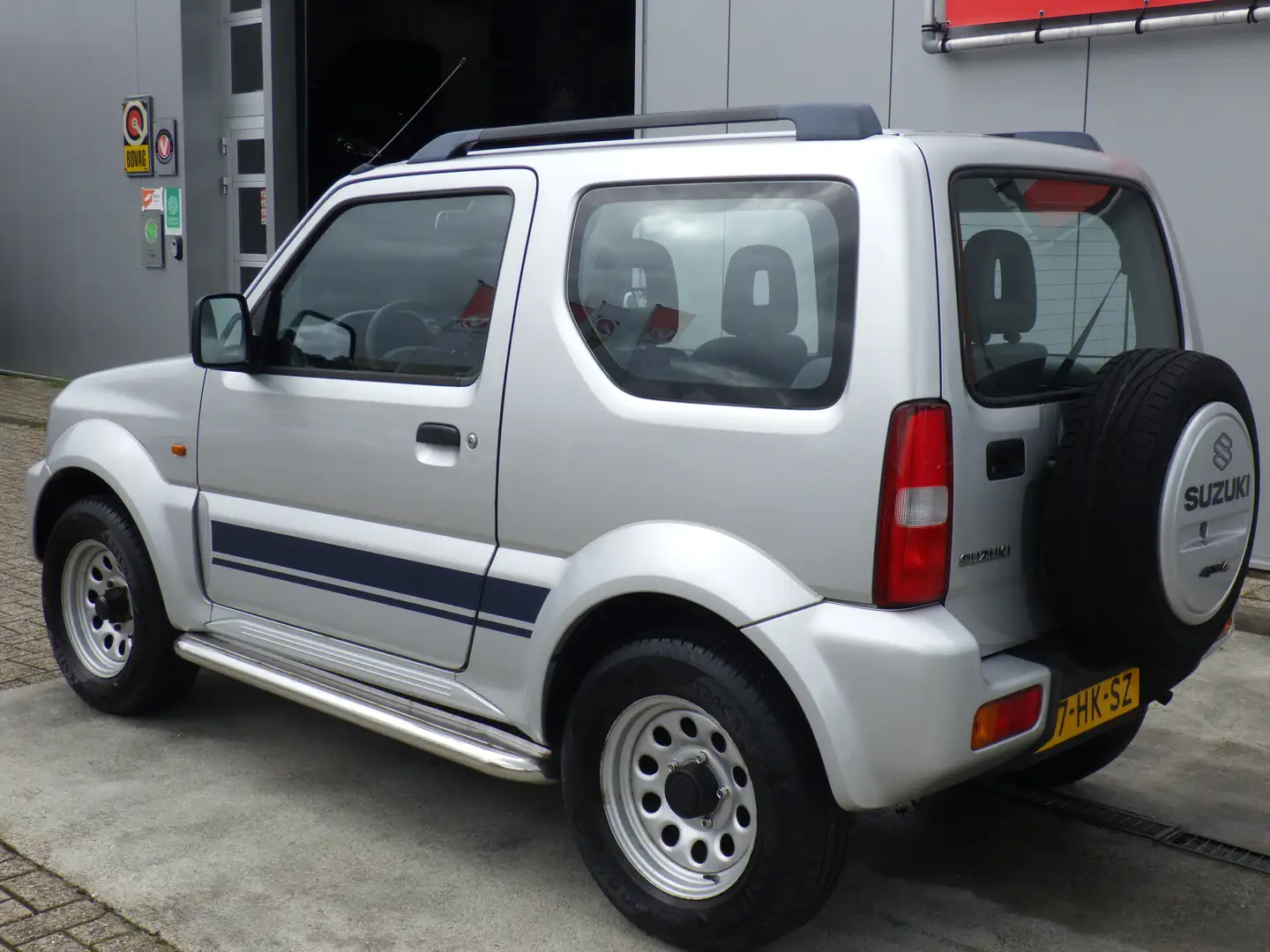 Suzuki Jimny 1.3 JLX Automaat, NW APK, NL/NAP! Grijs - 2