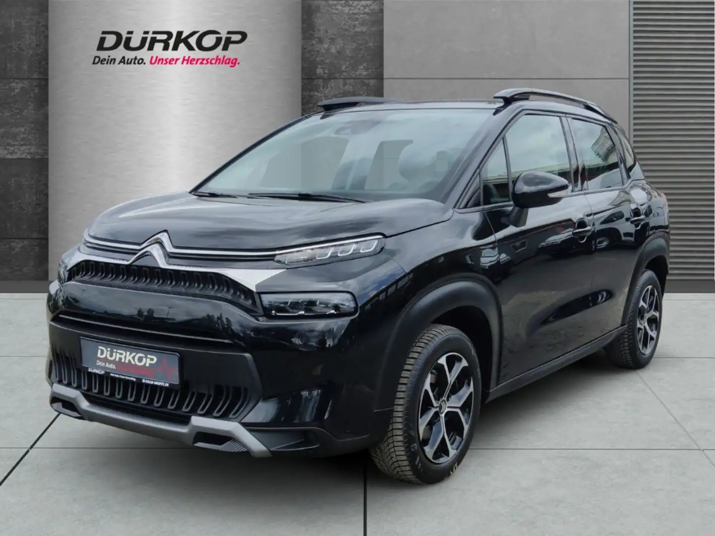 Citroen C3 Aircross 1.2 PureTech 110 Plus NAVI PDC CarPlay Klima Schwarz - 1