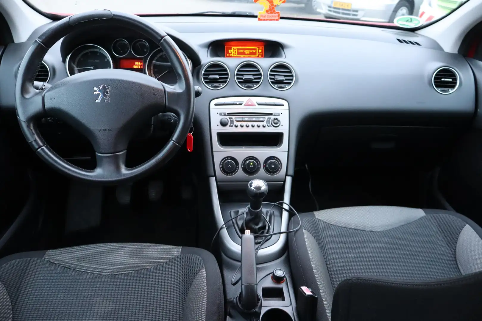 Peugeot 308 1.6 VTi XS Airco, Radio cd speler, Trekhaak, !!ZIE Rood - 2