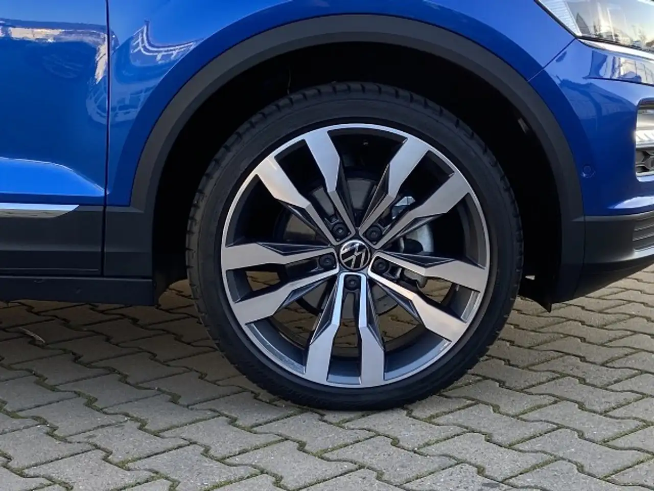 Volkswagen T-Roc Cabriolet 1.0 TSI Active — photo 4