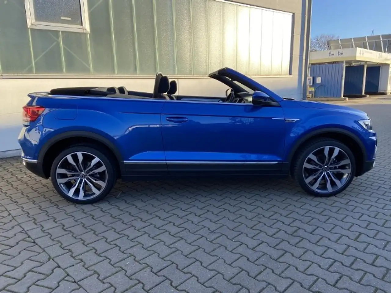 Volkswagen T-Roc Cabriolet 1.0 TSI Active — photo 12