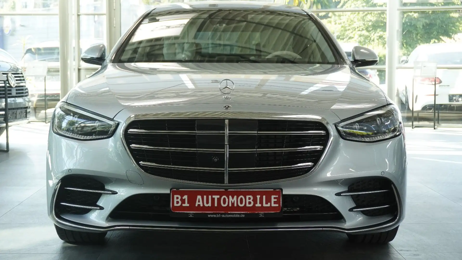 Mercedes-Benz S 400 S -Klasse Lim. 4Matic L*3D*HEAD-UP*PANO*21 Серебристый - 2