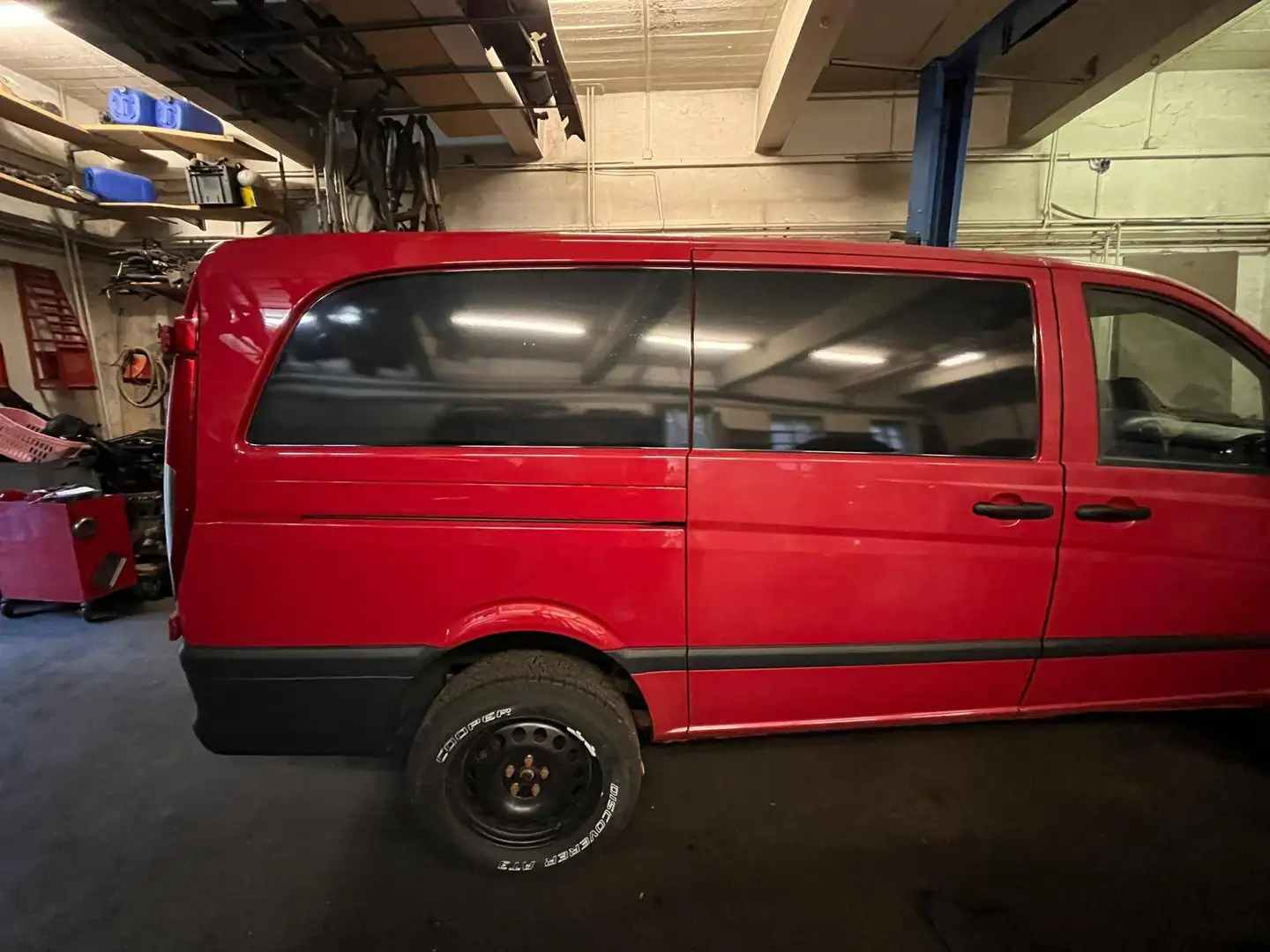 Mercedes-Benz Vito Vito 111 CDI lang 4x4 Aut. Rot - 2