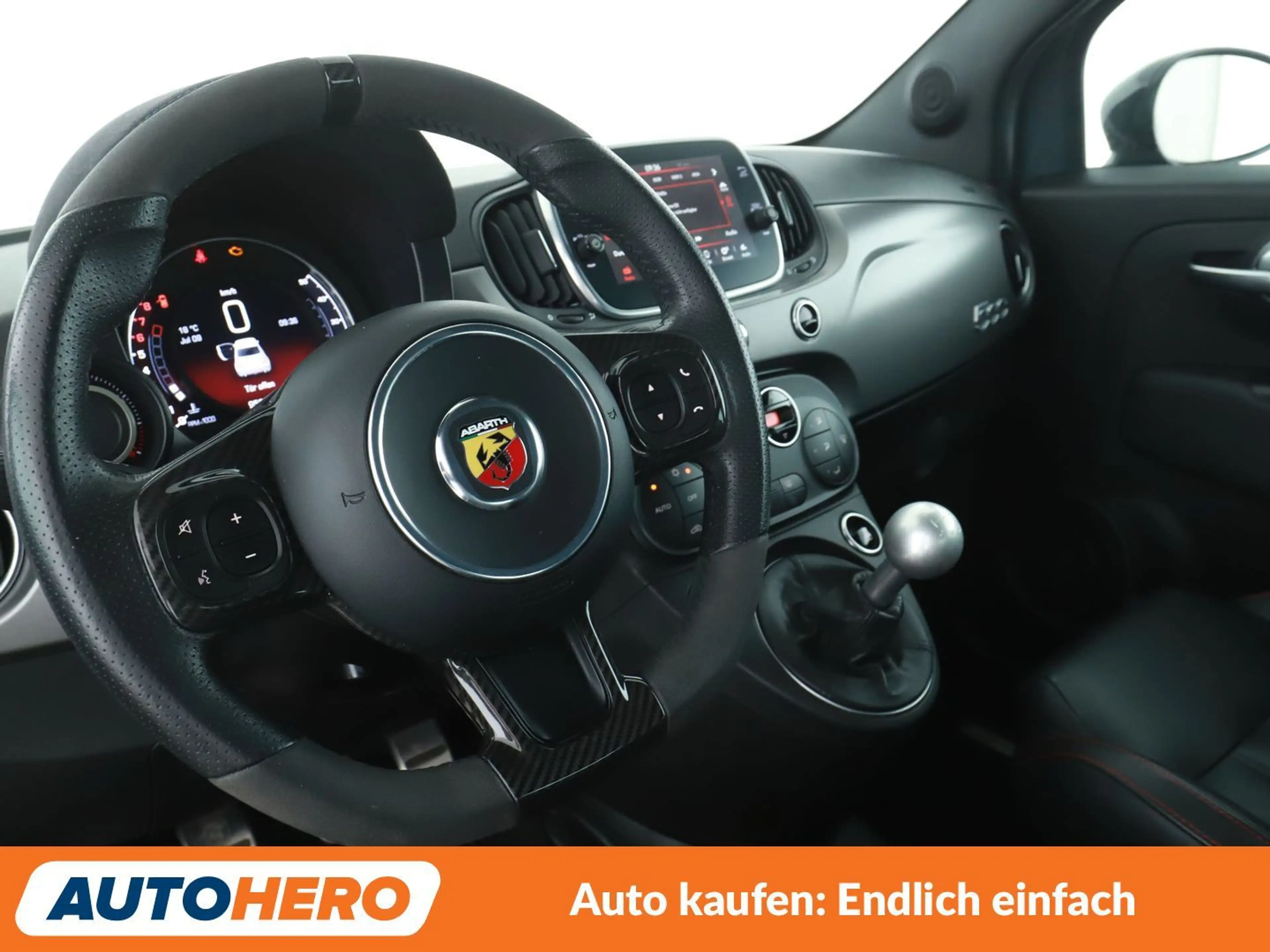 Abarth 695 1.4 Turbo XSR Yamaha Limited Edition *PDC* — photo 11