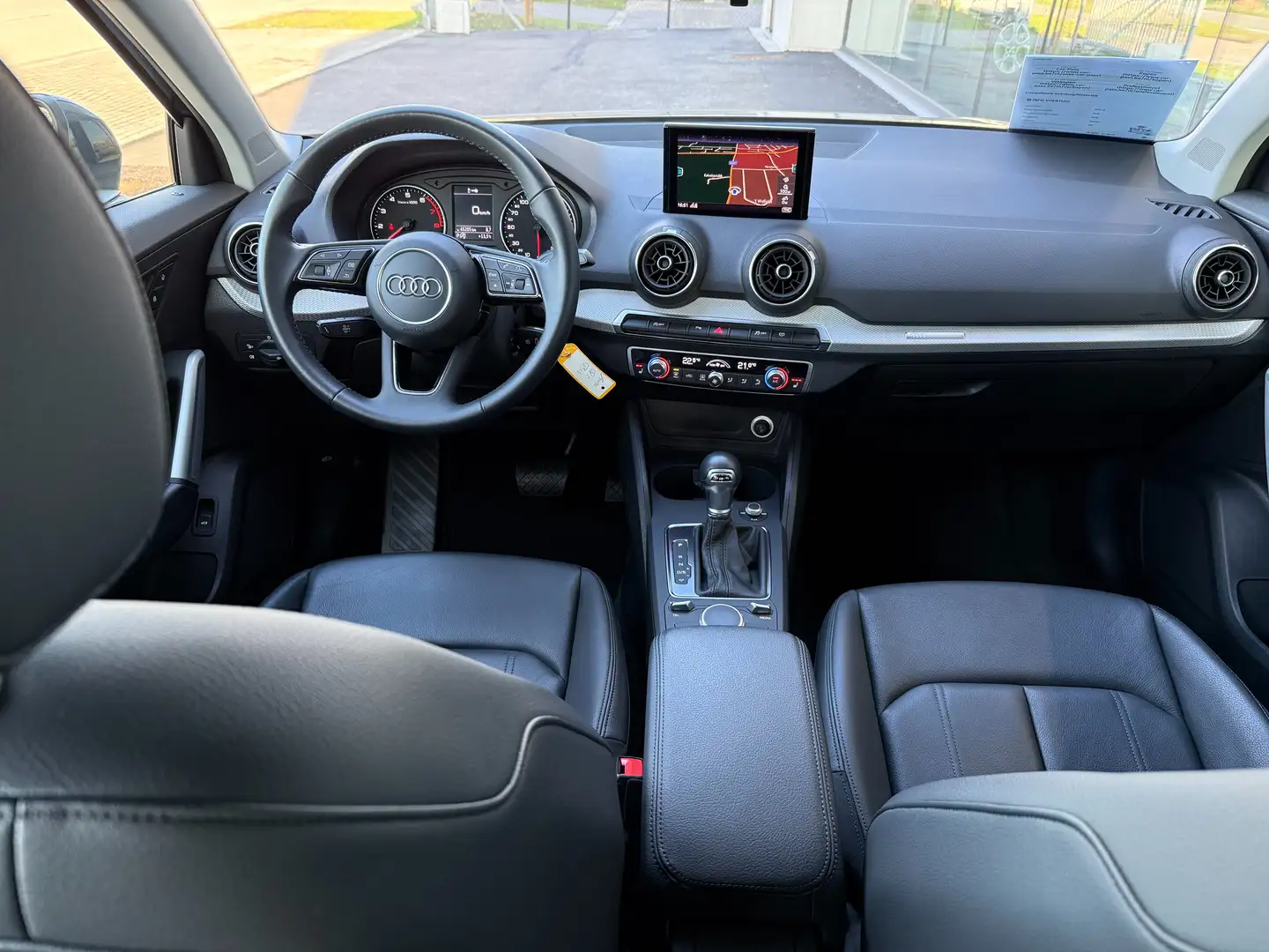 Audi Q2 2 Jaar Garantie Elekt.Koffer,Leder,Camera,Automaat Grijs - 1