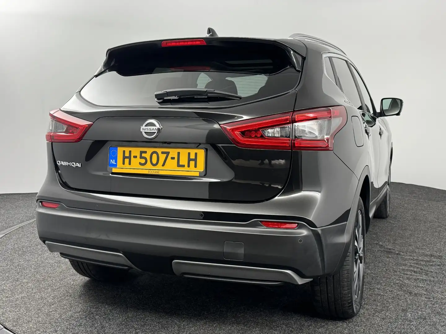 Nissan Qashqai 1.3 DIG-T N-Connecta | Panoramadak | 360° Camera | Noir - 2