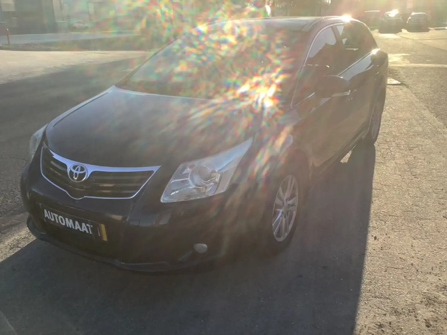 Toyota Avensis 1.8 VVTI DYNAMIC Automaat Negro - 2