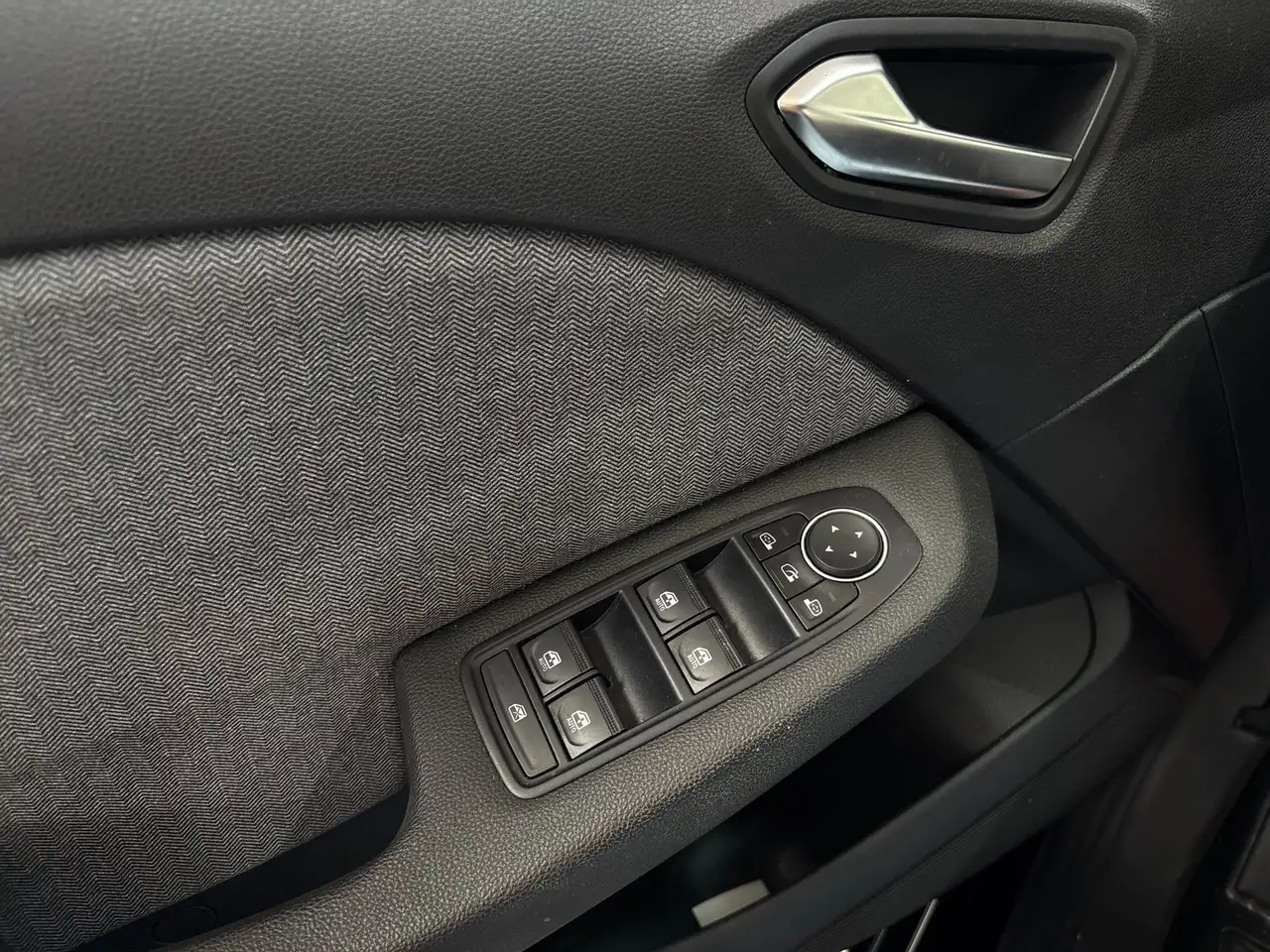 Renault Clio TCe 90 CV 5 porte Techno, миниатюра 13