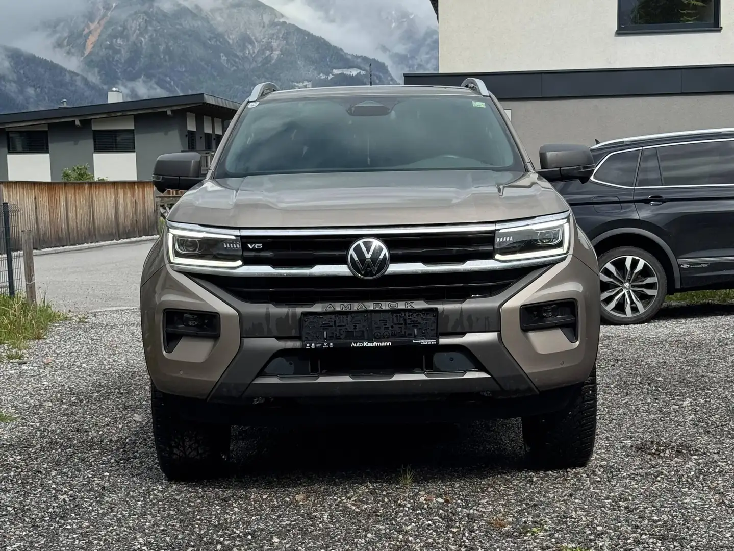 Volkswagen Amarok Amarok DoubleCab 3.0 V6 TDI PanAmericana 4Motion Aut. PanAmericana Beige - 2