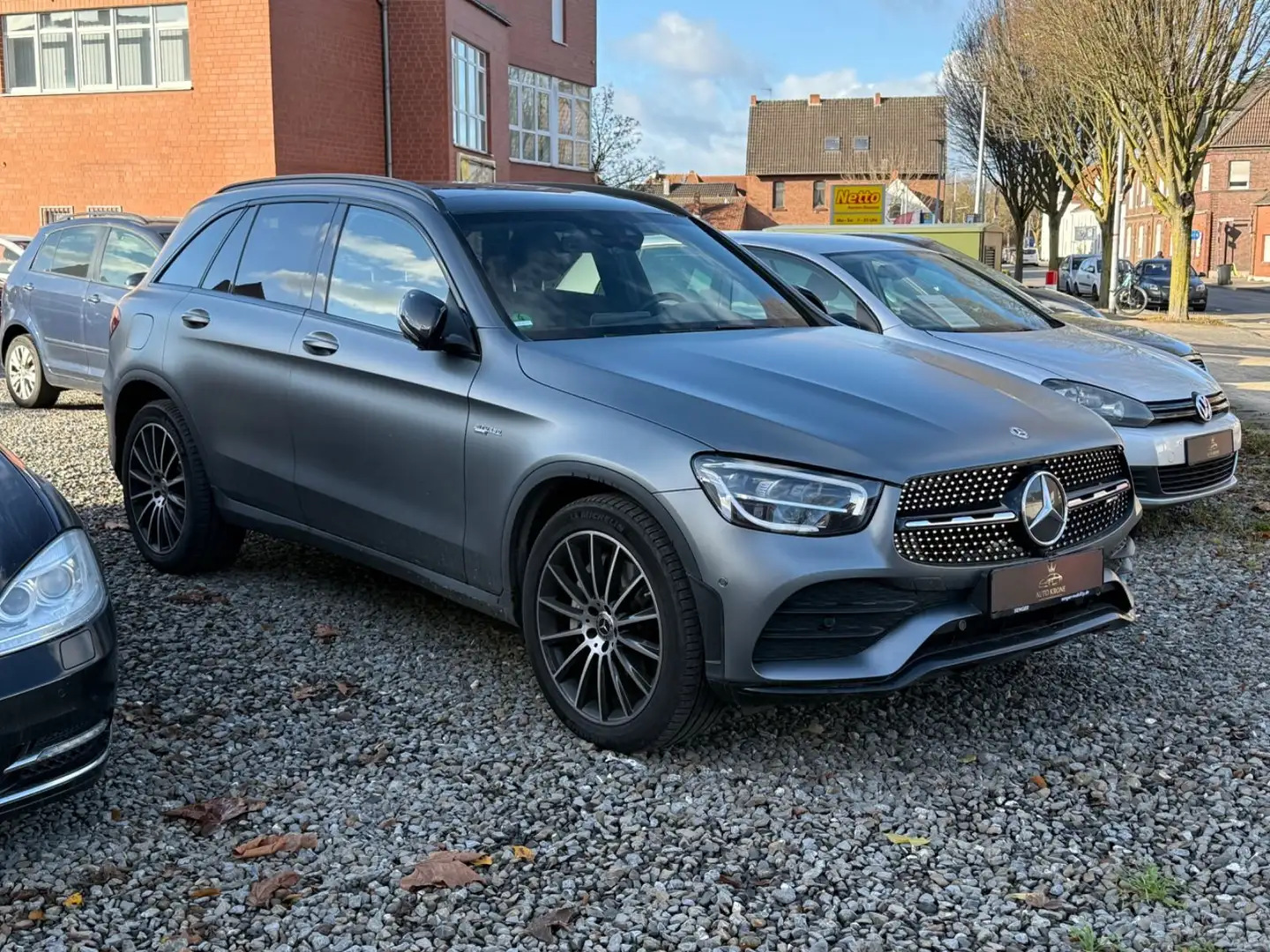 Mercedes-Benz GLC 300 d 4Matic Sterne Garantie AMG Matt Magno Grau - 2