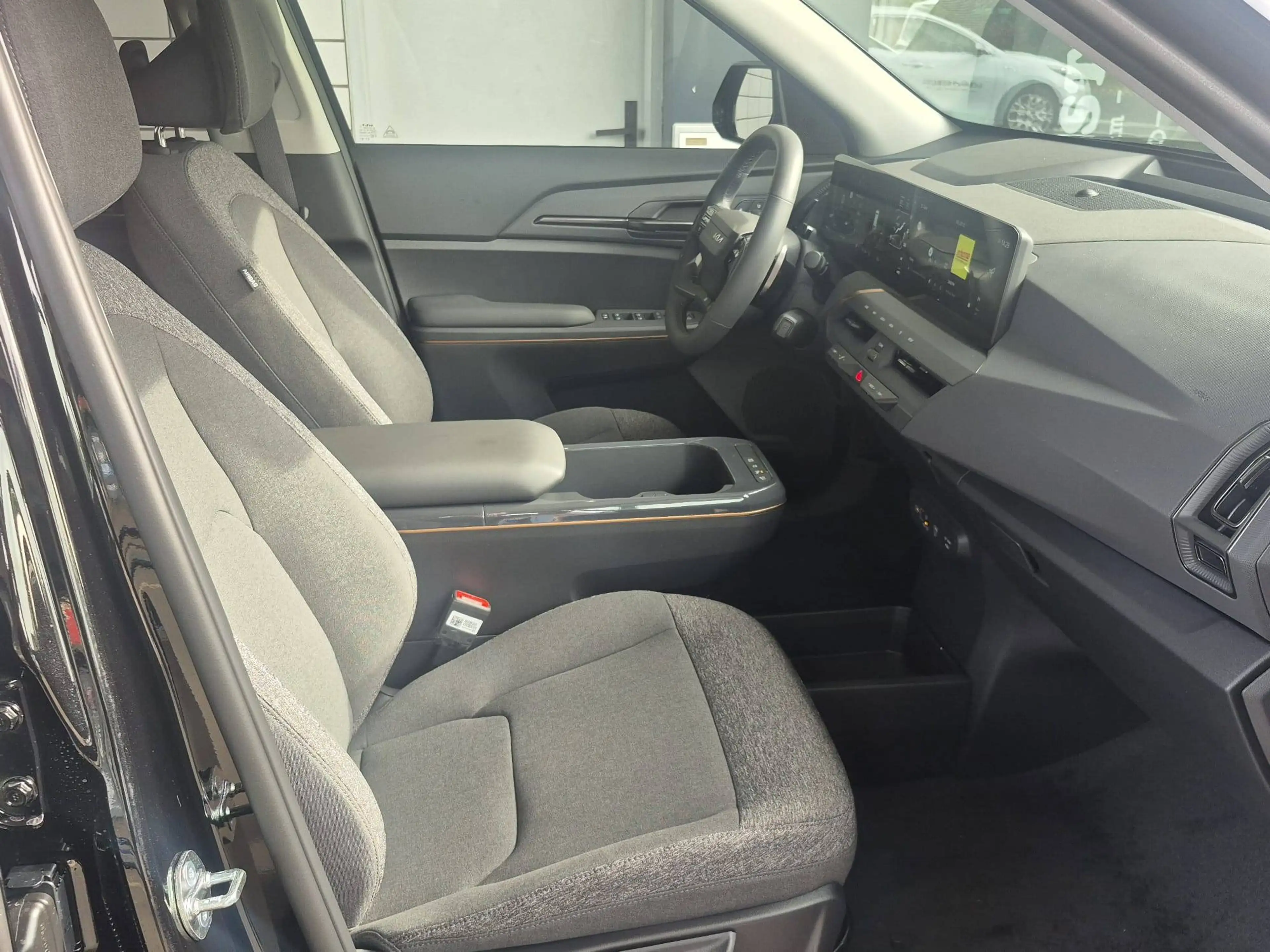 Kia EV5 FWD 81,4kWh Air LP: 46.440 — photo 6