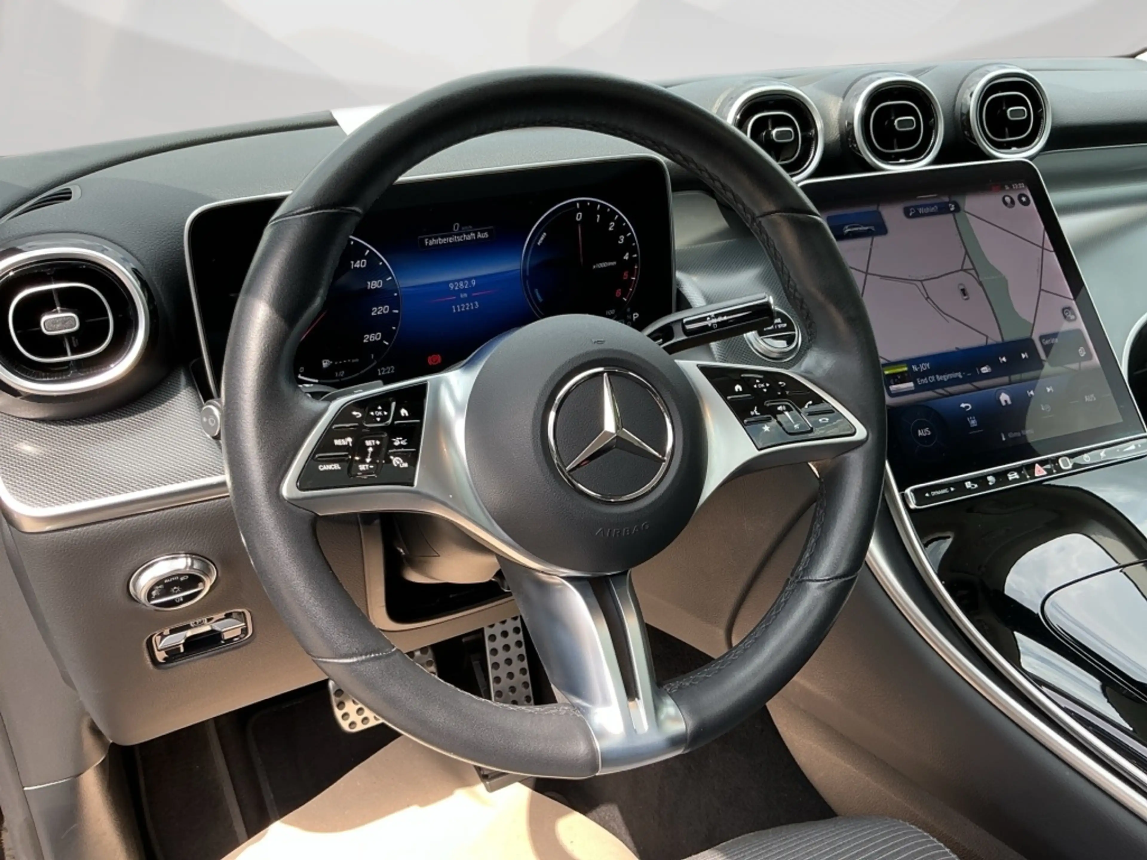 Mercedes-Benz GLC 300 de 4M AVANTGARDE AHK DISTR KAMERA PANO — photo 12