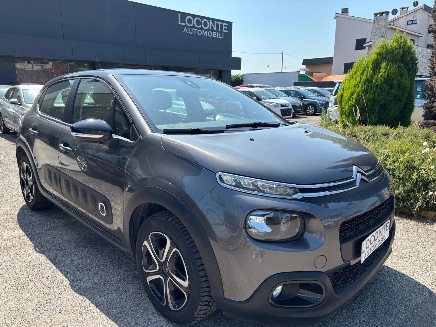 Citroen C3 C3 1.2 puretech Shine 82cv Grigio - 1