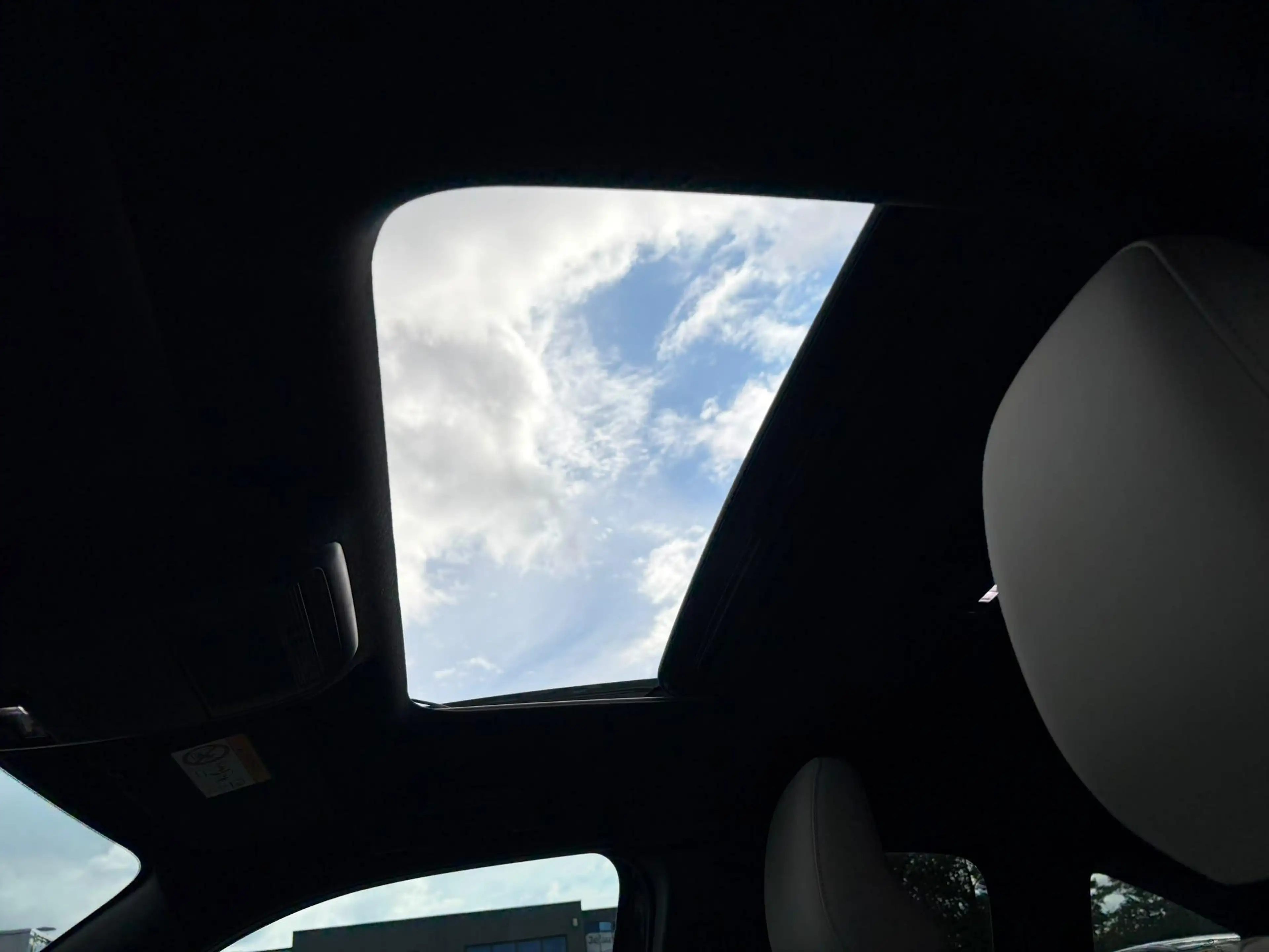 Mazda MX-30 e-SkyActiv EV 145 Makoto 36 kWh AUTOMAAT | PREMIUM — photo 19