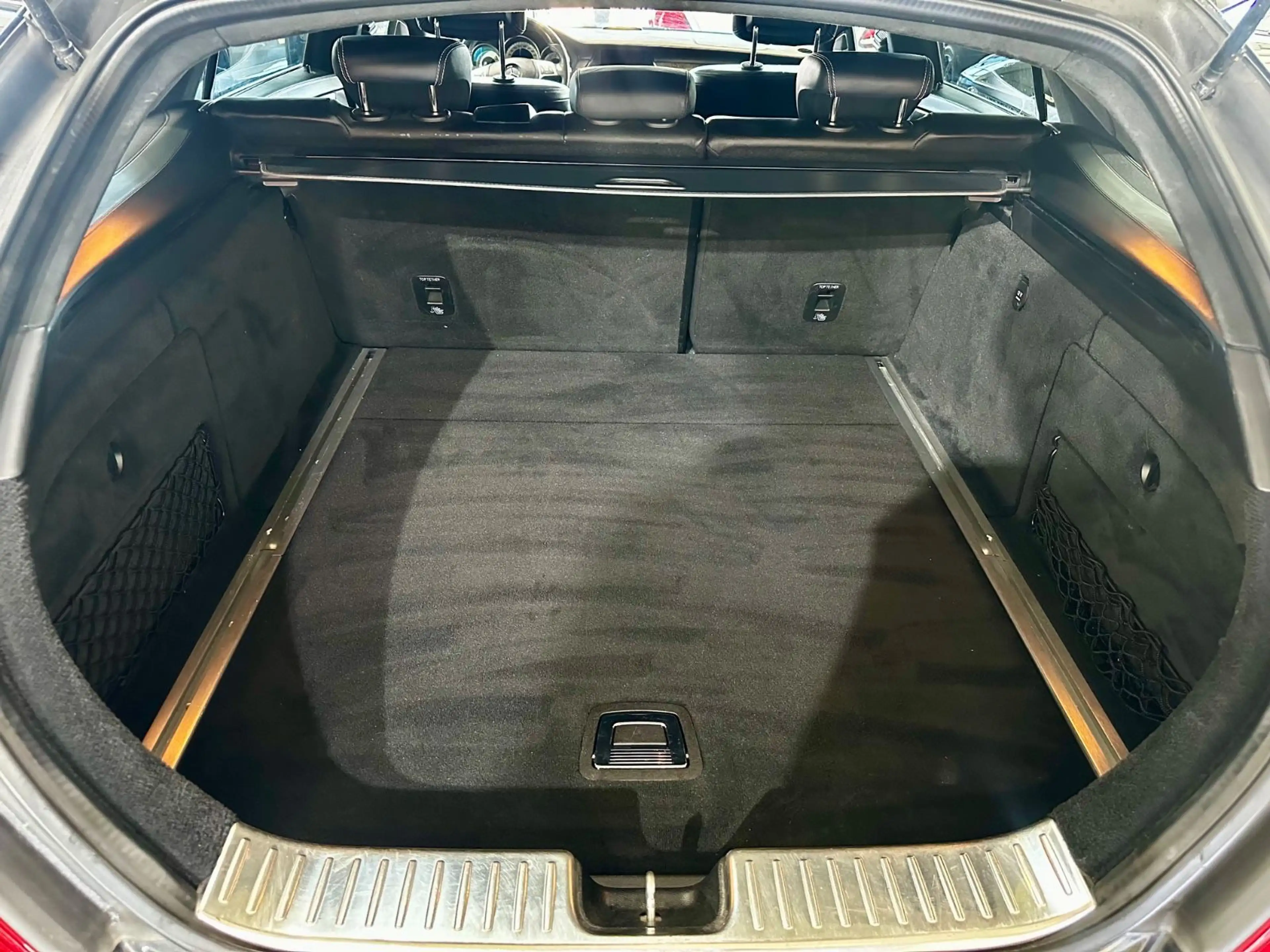 Mercedes-Benz CLS 500 AMG-Paket,AHK,Kamera,LED,SD,VOLL,TOP — photo 8