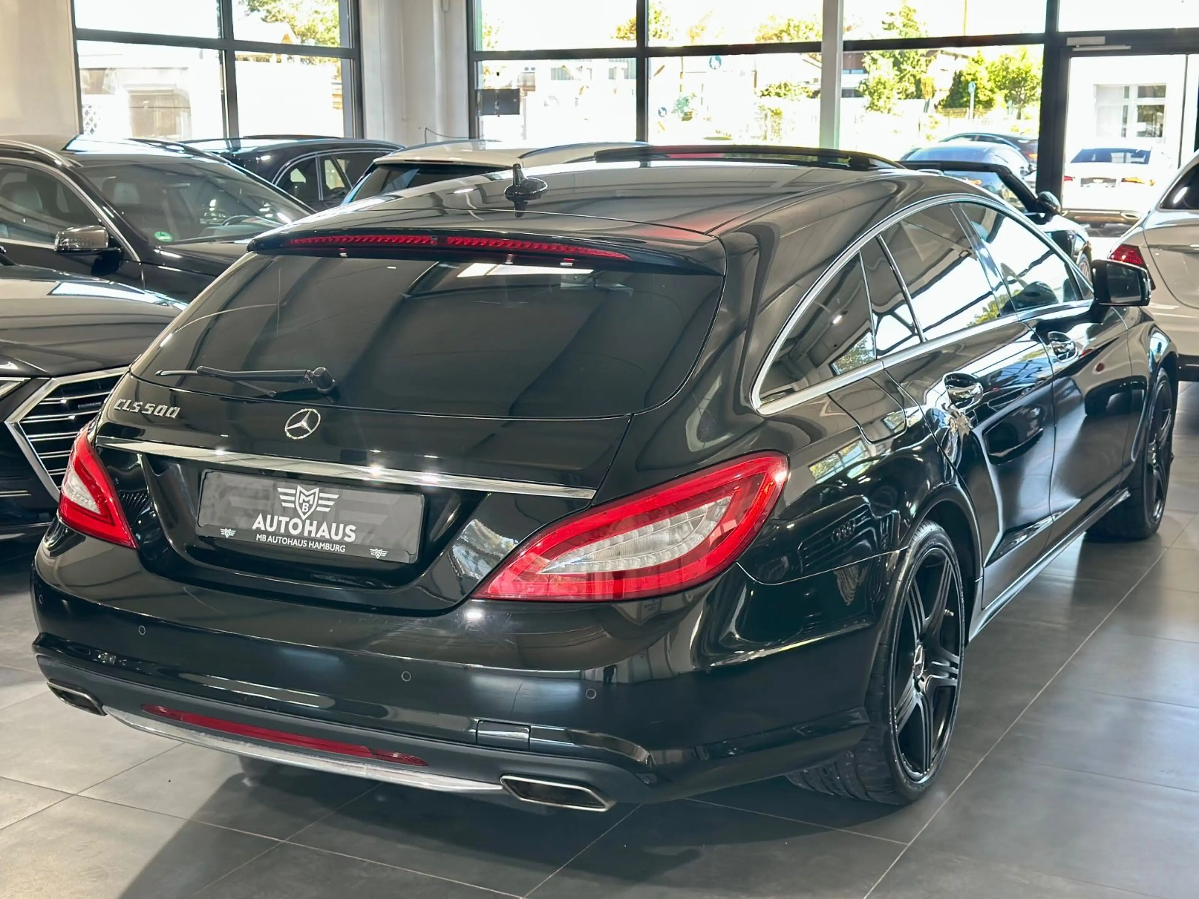 Mercedes-Benz CLS 500 AMG-Paket,AHK,Kamera,LED,SD,VOLL,TOP — photo 4
