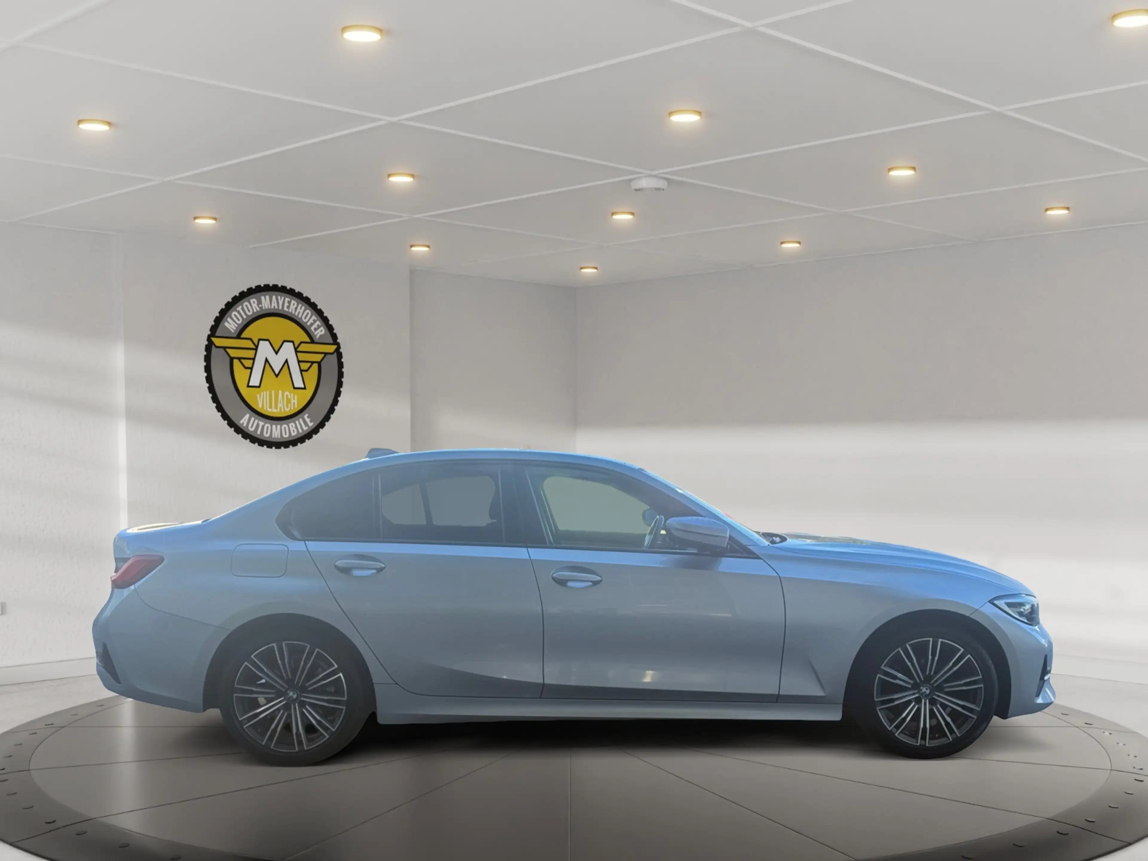 BMW 318 BMW 318d — photo 6