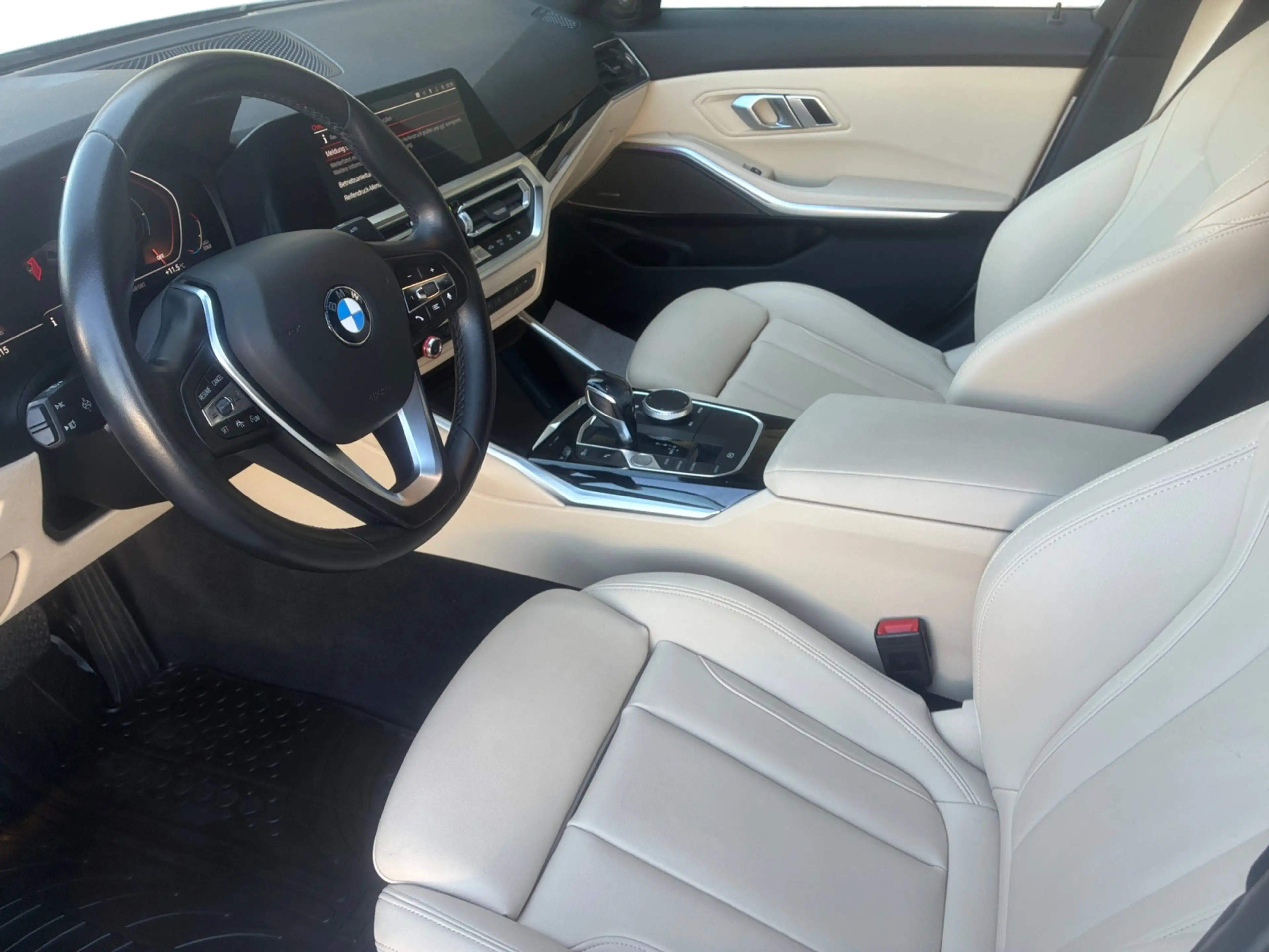 BMW 318 BMW 318d — photo 10