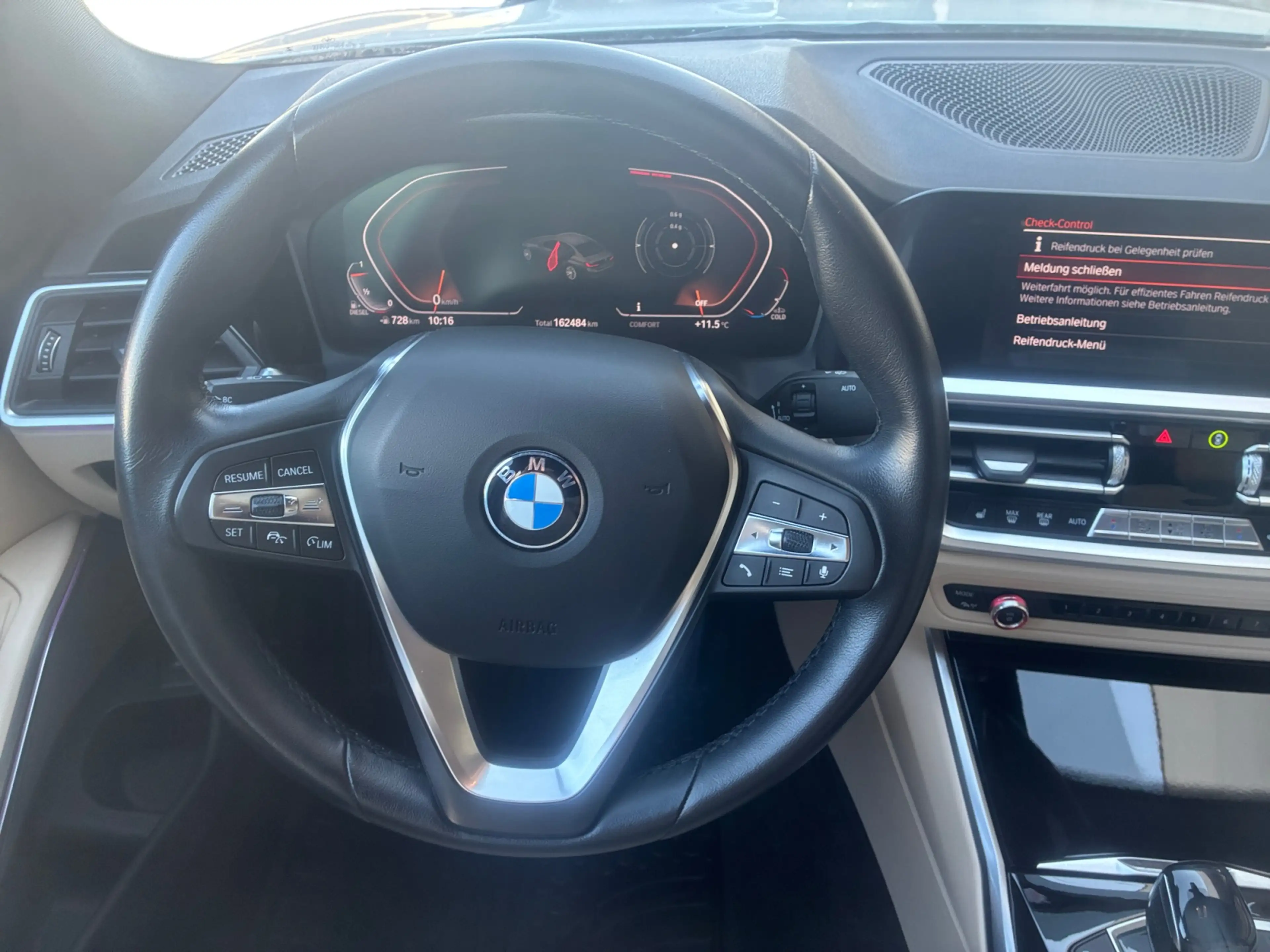 BMW 318 BMW 318d — photo 12