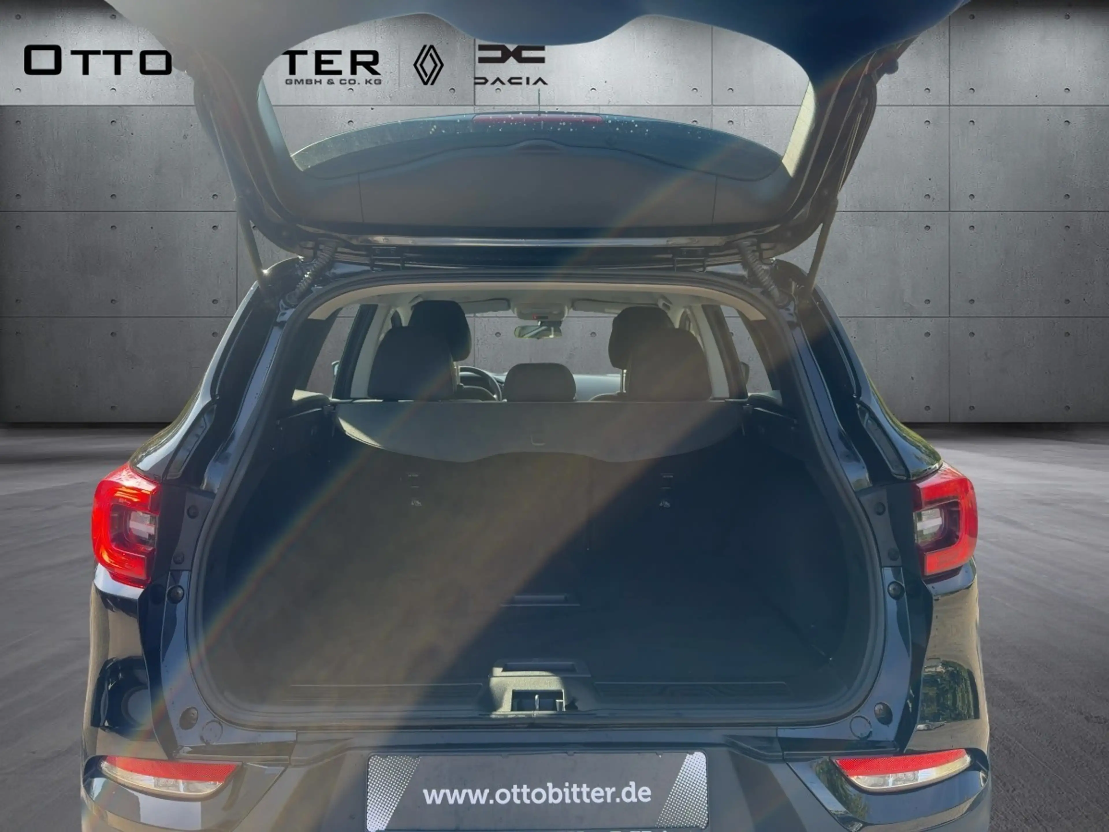 Renault Kadjar TCe140 Zen AUTOMATIK GJR/ANHÄNGERKUPPLUNG — photo 13