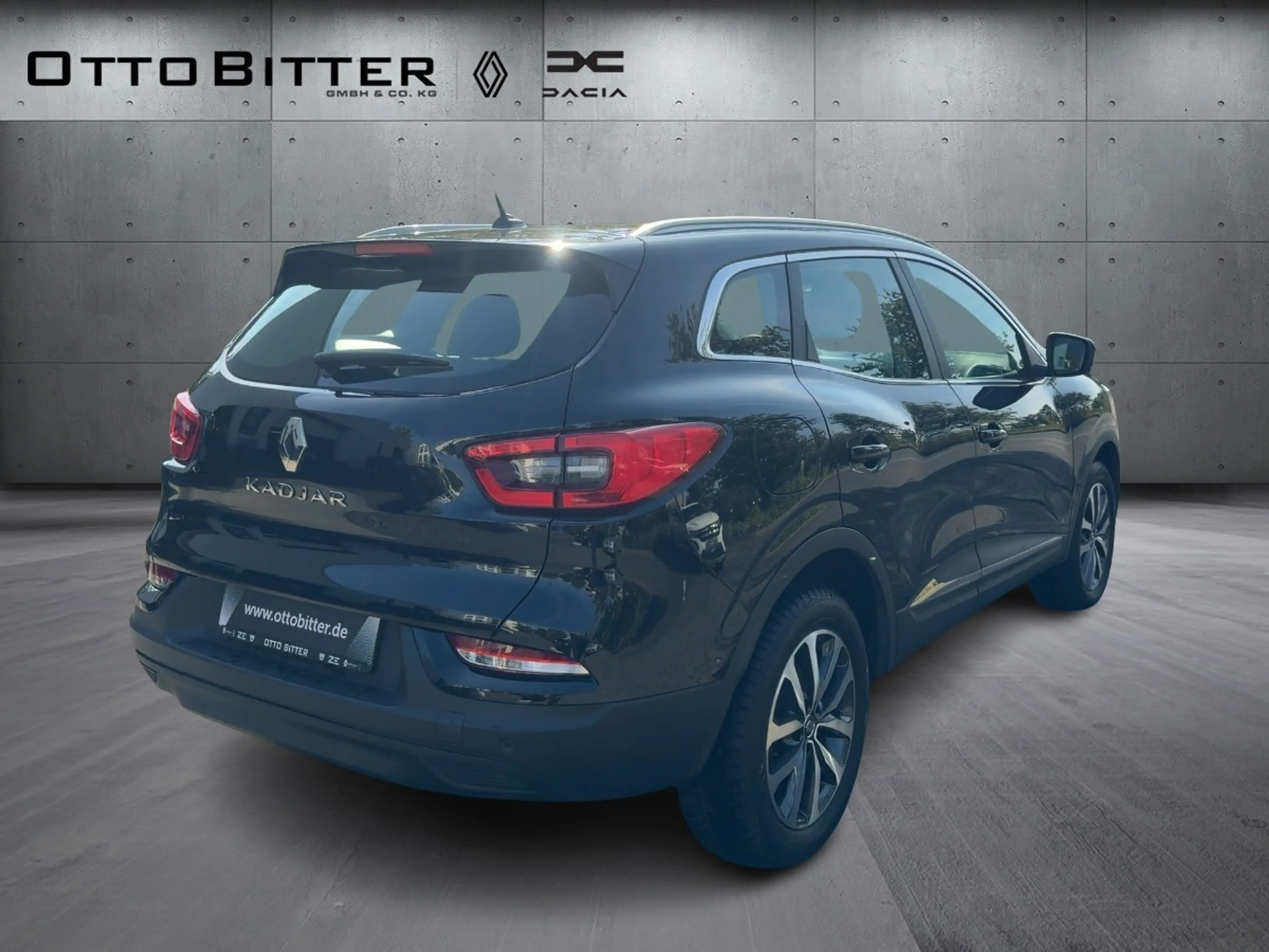 Renault Kadjar TCe140 Zen AUTOMATIK GJR/ANHÄNGERKUPPLUNG — photo 4