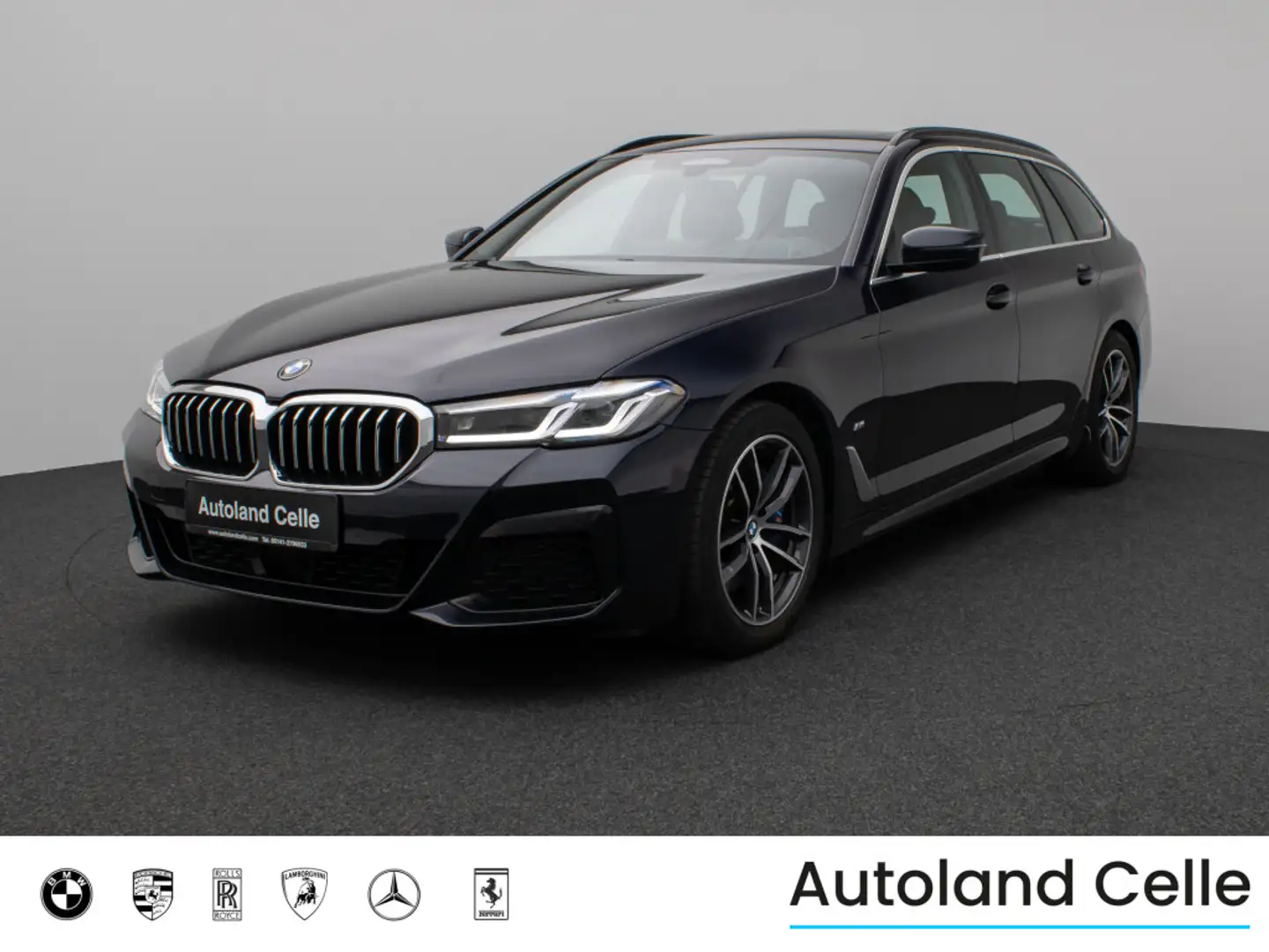 BMW 530 xD M Sport Panorama Kamera HUD DAB H K AHK Schwarz - 1