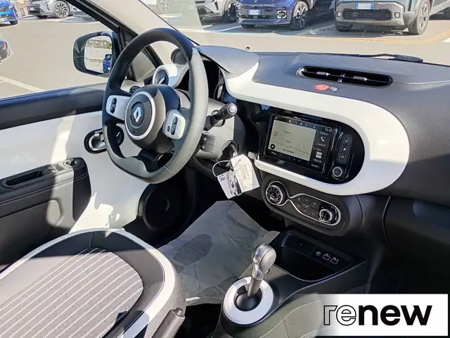 Renault Twingo view 13
