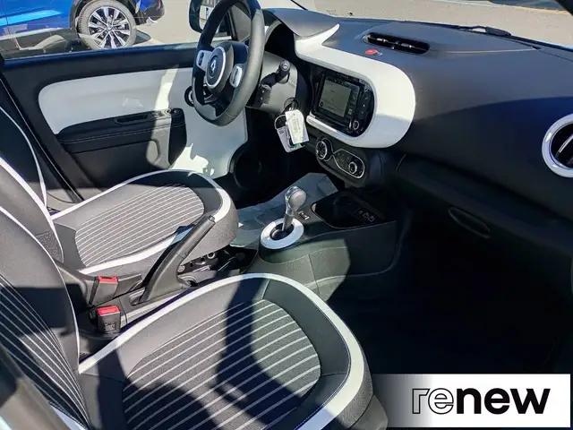 Renault Twingo view 14