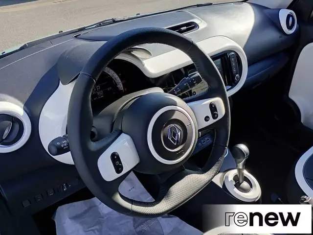 Renault Twingo view 15