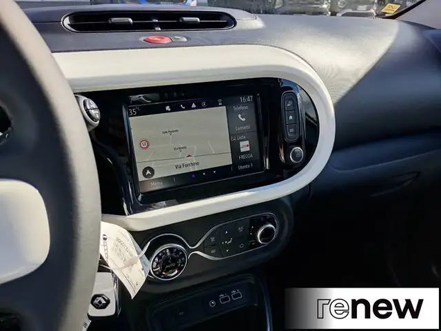 Renault Twingo view 17
