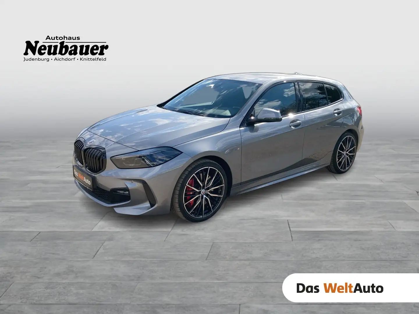 BMW 118 BMW 1 Lim. 118 d M Sport Grau - 1