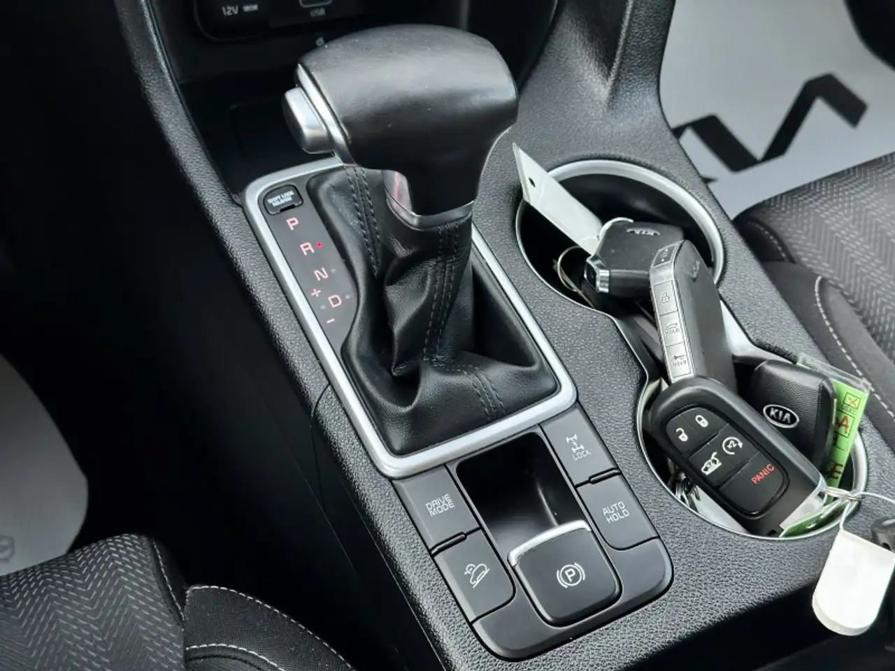 Kia Sportage снимка Kia Sportage