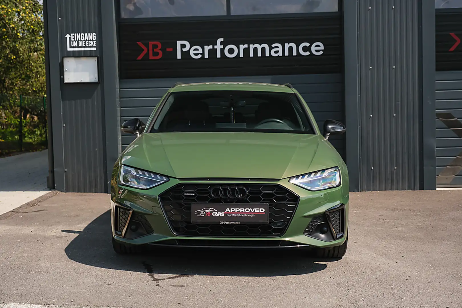 Audi A4 40 quattro 2.0 TDI S line S-TRONIC/LED/MMI/VIRT... Grün - 2