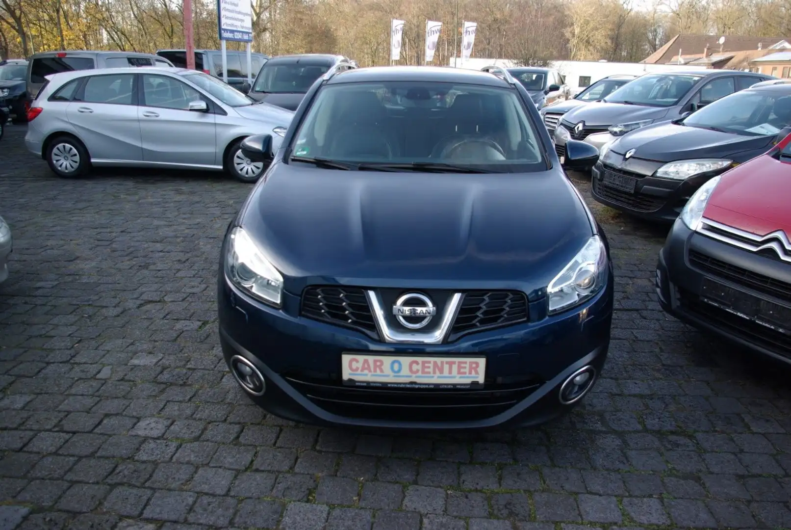 Nissan Qashqai Tekna 4X4 Blau - 1
