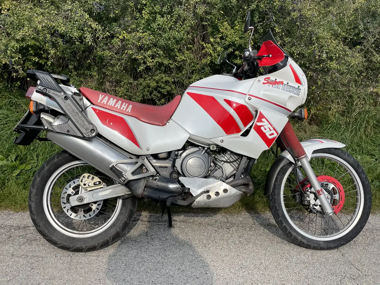 Yamaha XTZ 750