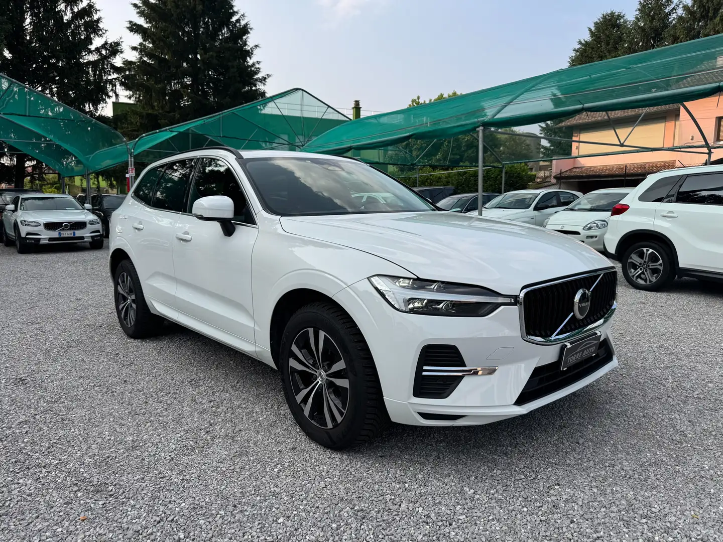 Volvo XC60 XC60 2.0 b4 aut. core Bianco - 1