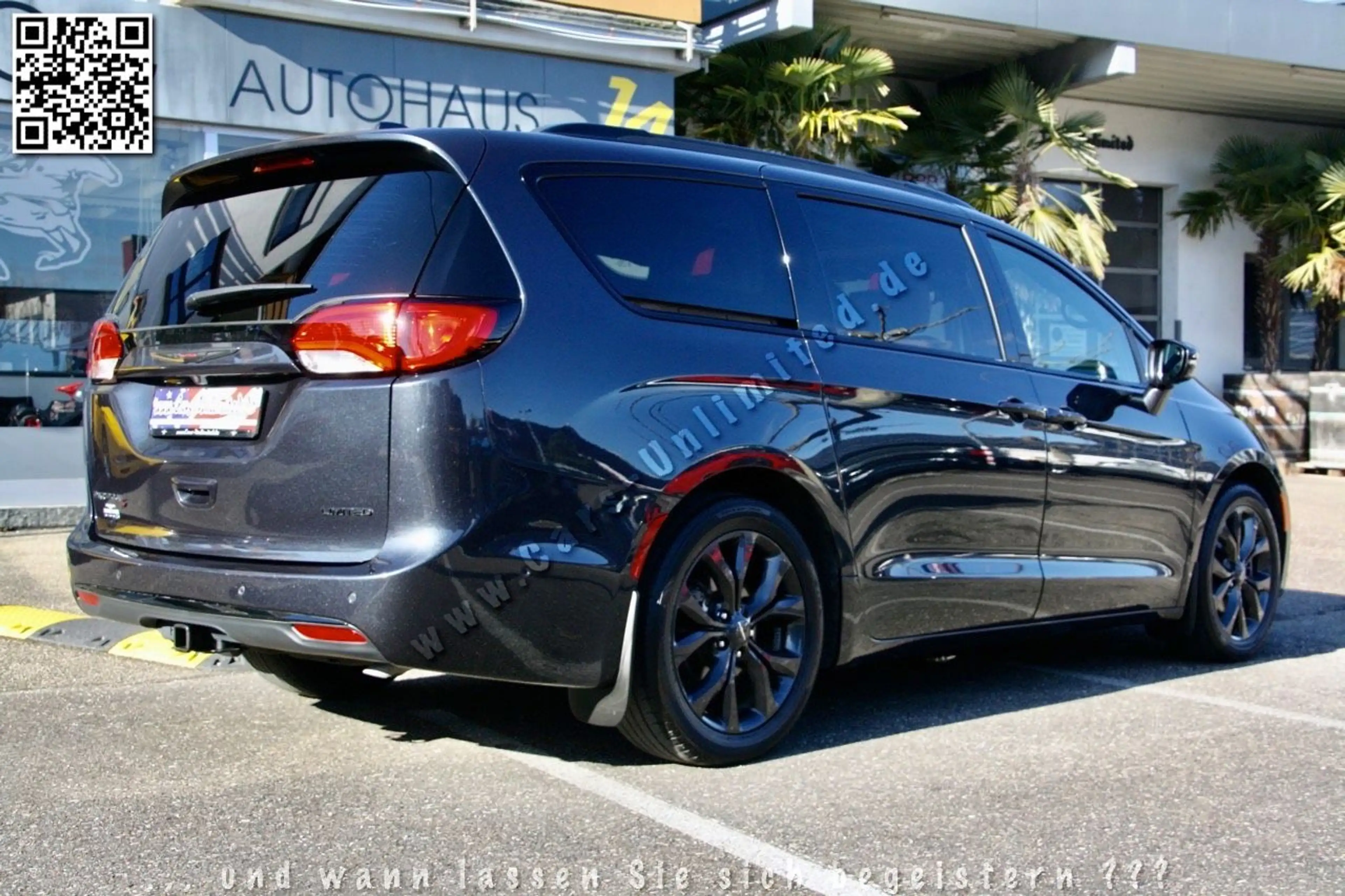 Chrysler Pacifica Limited Red S/360°/Theater/CLEAN-CarFax — photo 8