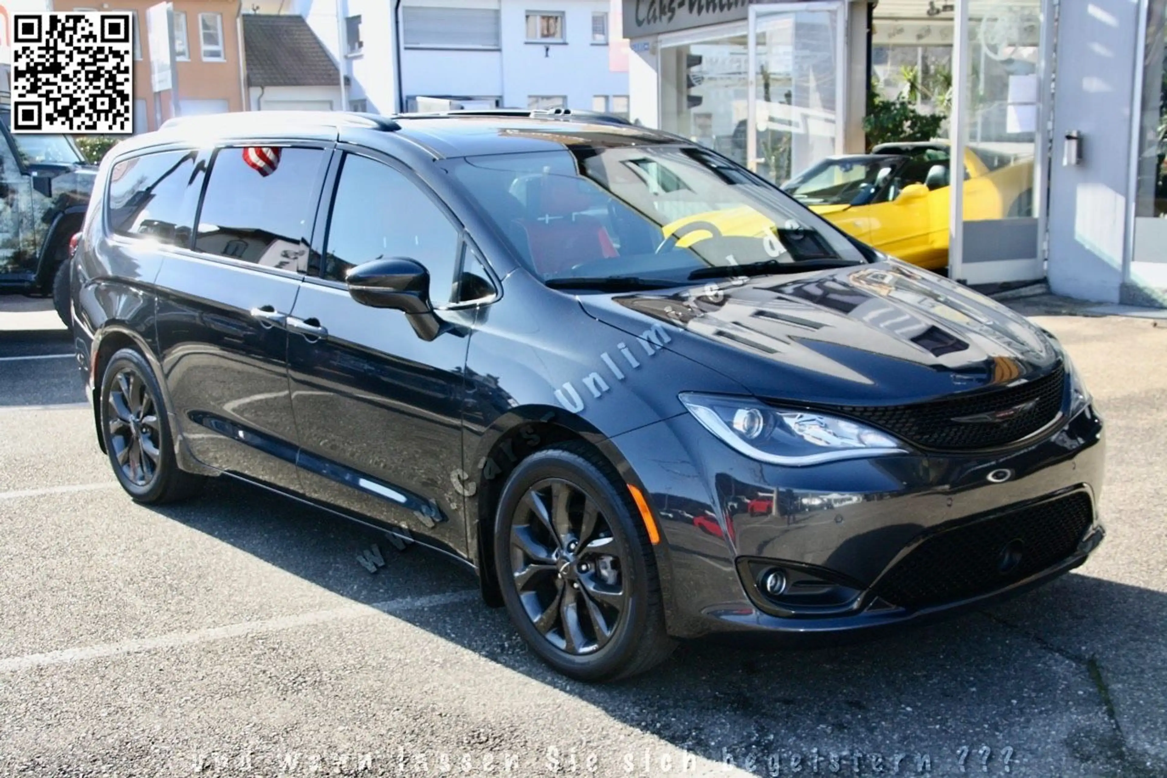 Chrysler Pacifica Limited Red S/360°/Theater/CLEAN-CarFax — photo 3