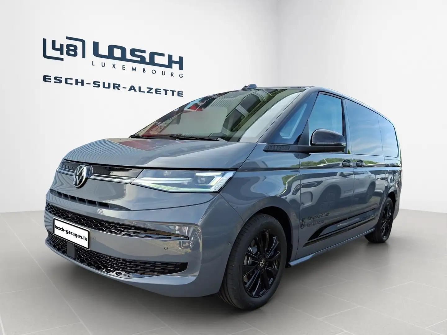 Volkswagen T7 Multivan Life Edition Gris - 2