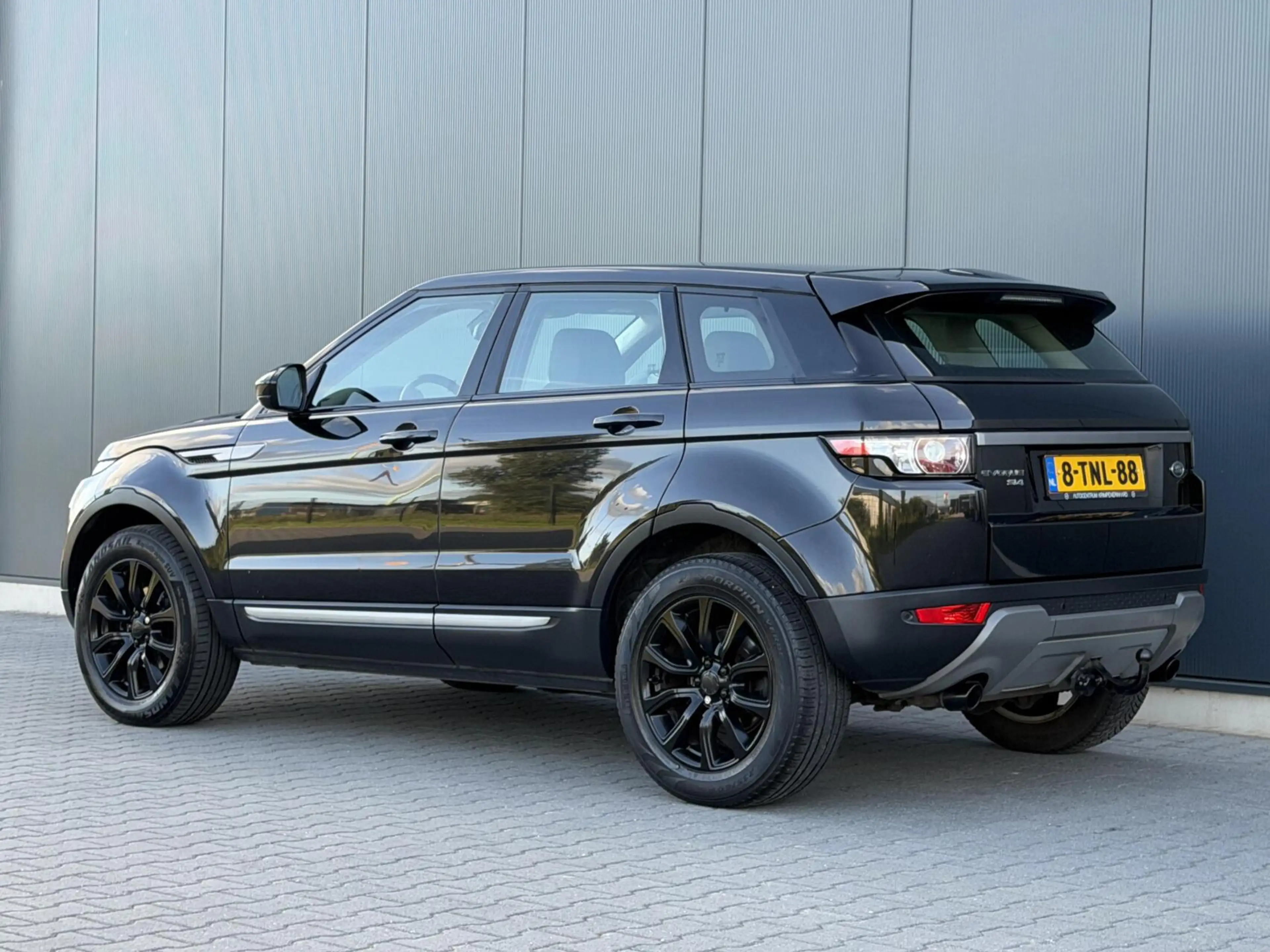 Land Rover Range Rover Evoque 2.0 Si 4WD Dynamic — photo 11