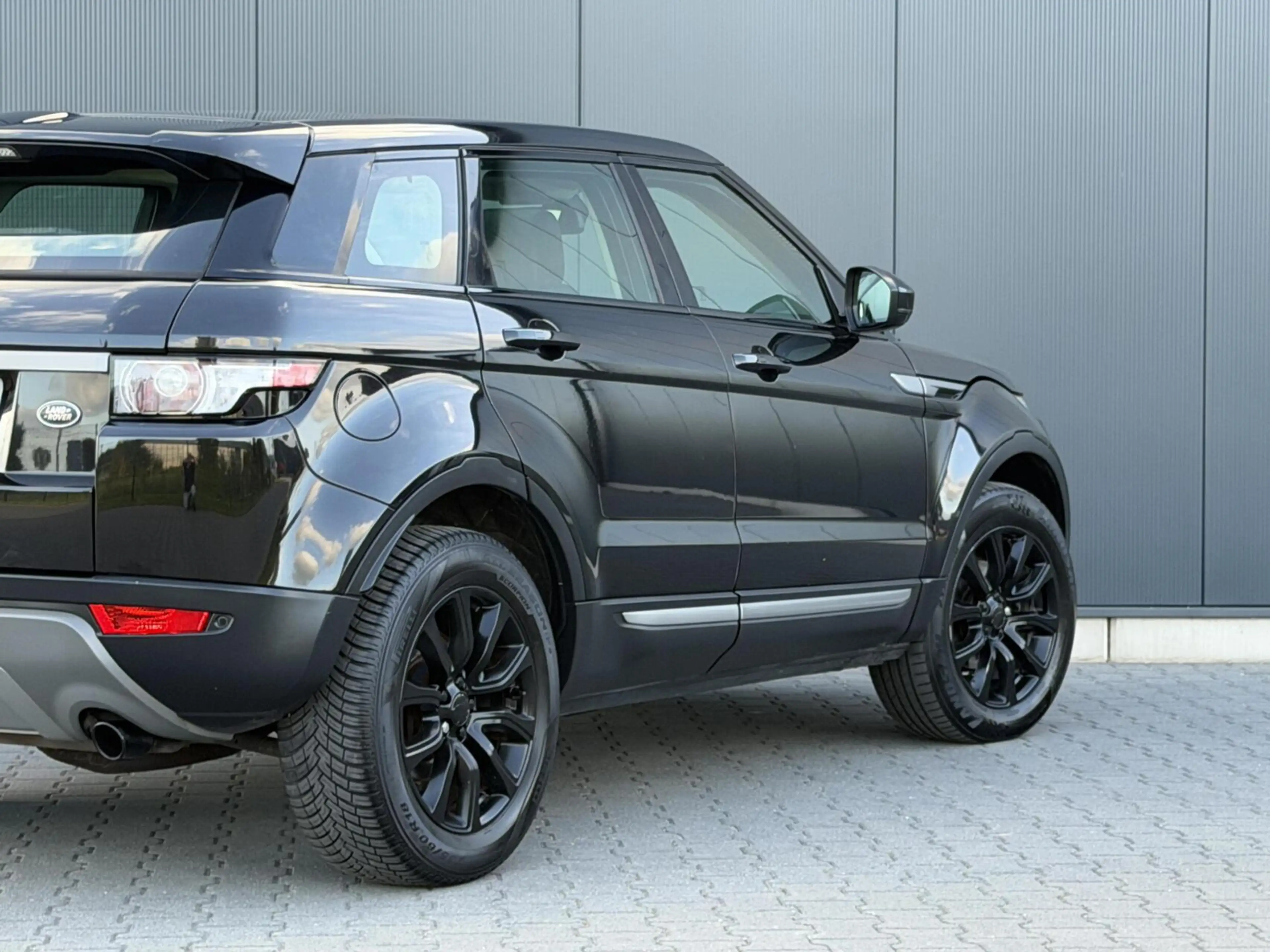 Land Rover Range Rover Evoque 2.0 Si 4WD Dynamic — photo 5