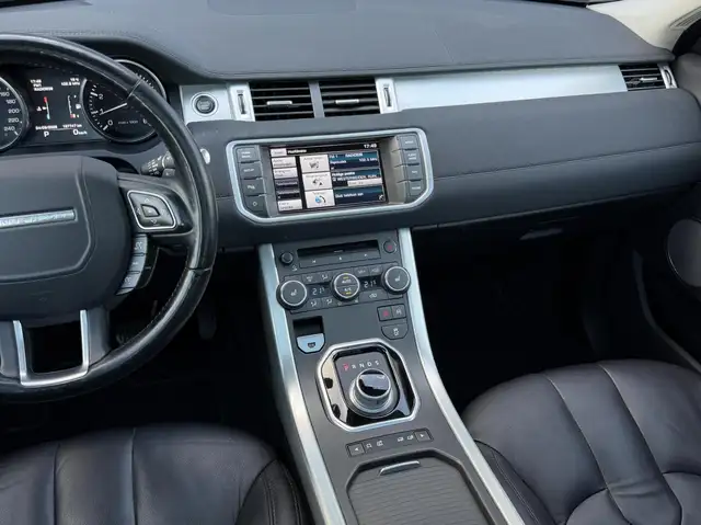 Land Rover Range Rover Evoque view 22