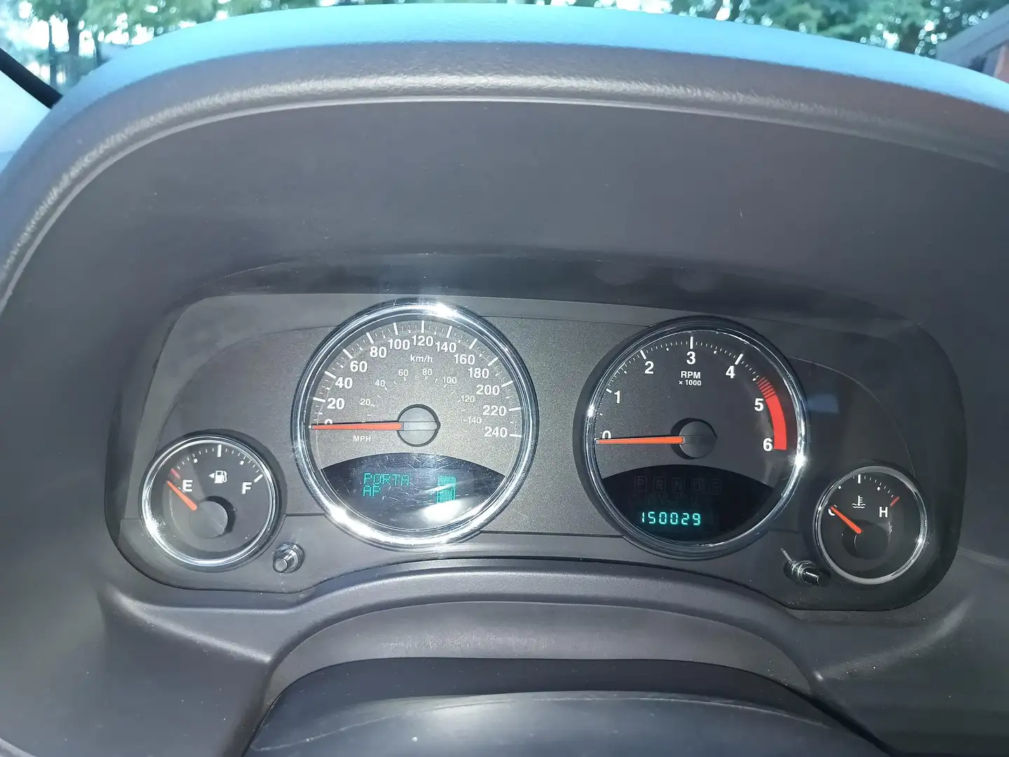 Jeep Patriot Patriot 2.2 crd Limited 4wd my11 Срібний - 1