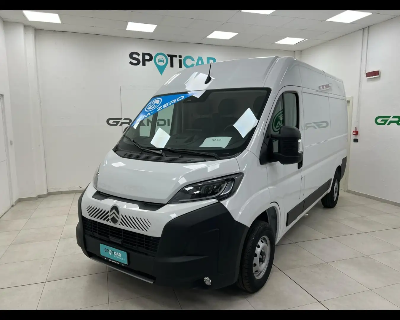 Citroen Jumper 35 L2H2 2.2 bluehdi 140cv S&S Blanco - 1